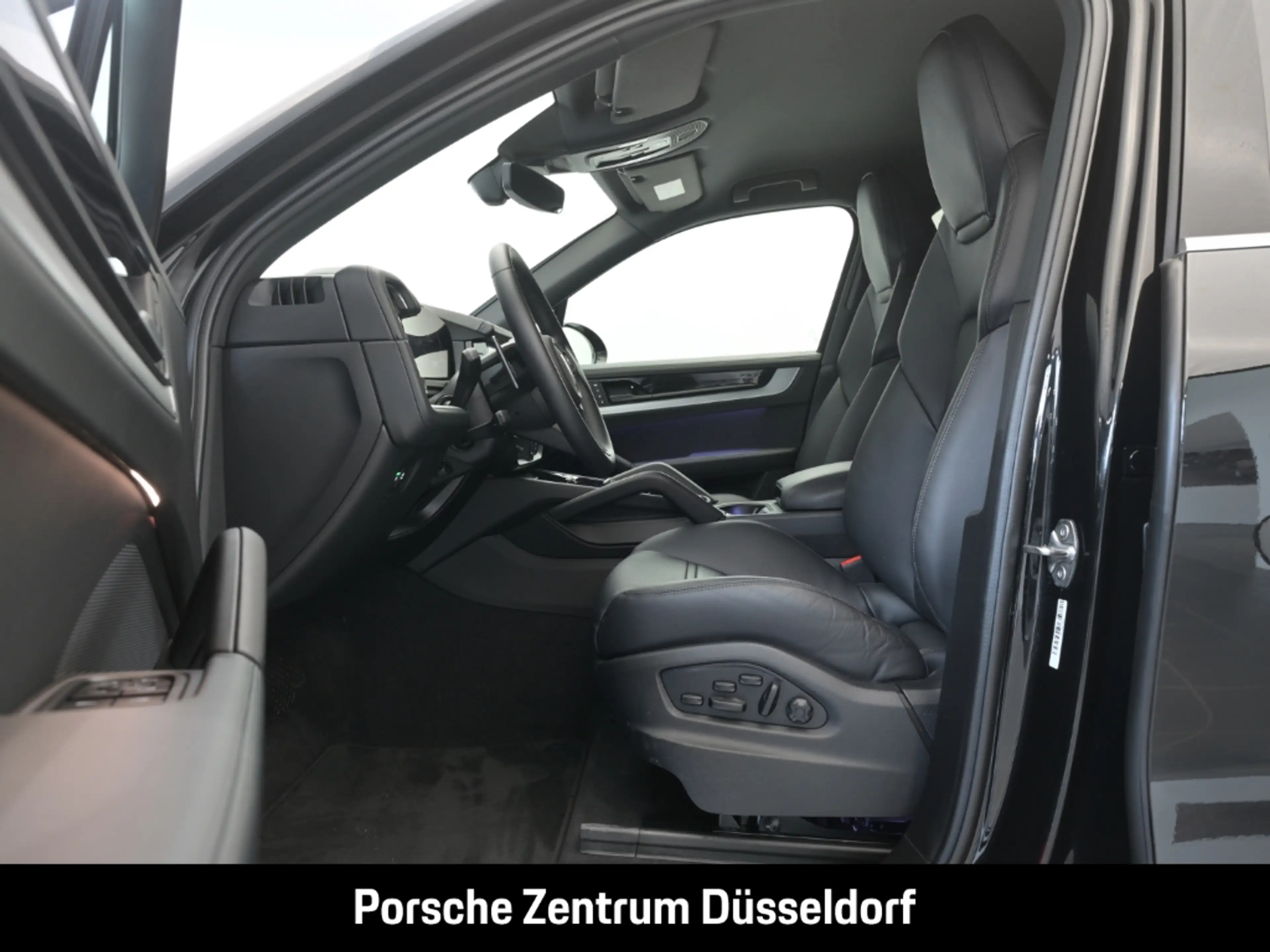 Porsche Cayenne E-Hybrid Head-Up BOSE Surround-View LED — photo 12