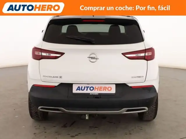 Opel Grandland view 5