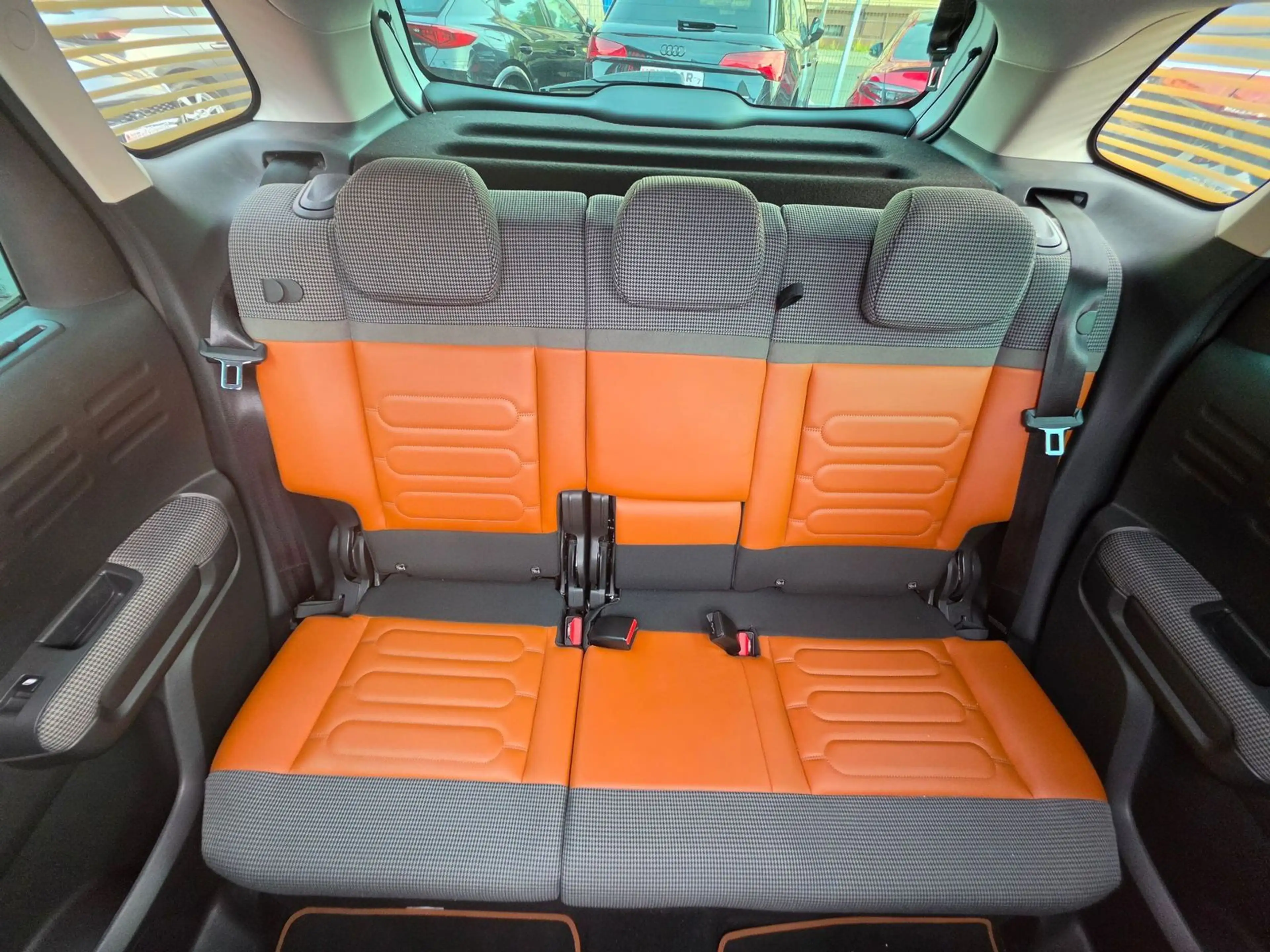 Citroen C3 Aircross 1.2|110 Shine|Pano|Kamera| — photo 12