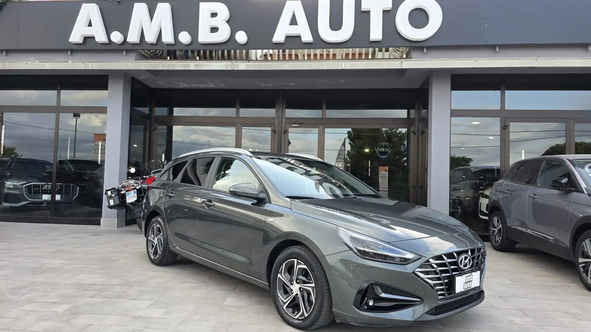 Hyundai i30 i30 Wagon 1.0 48V Techno Pack 120cv Grigio - 1