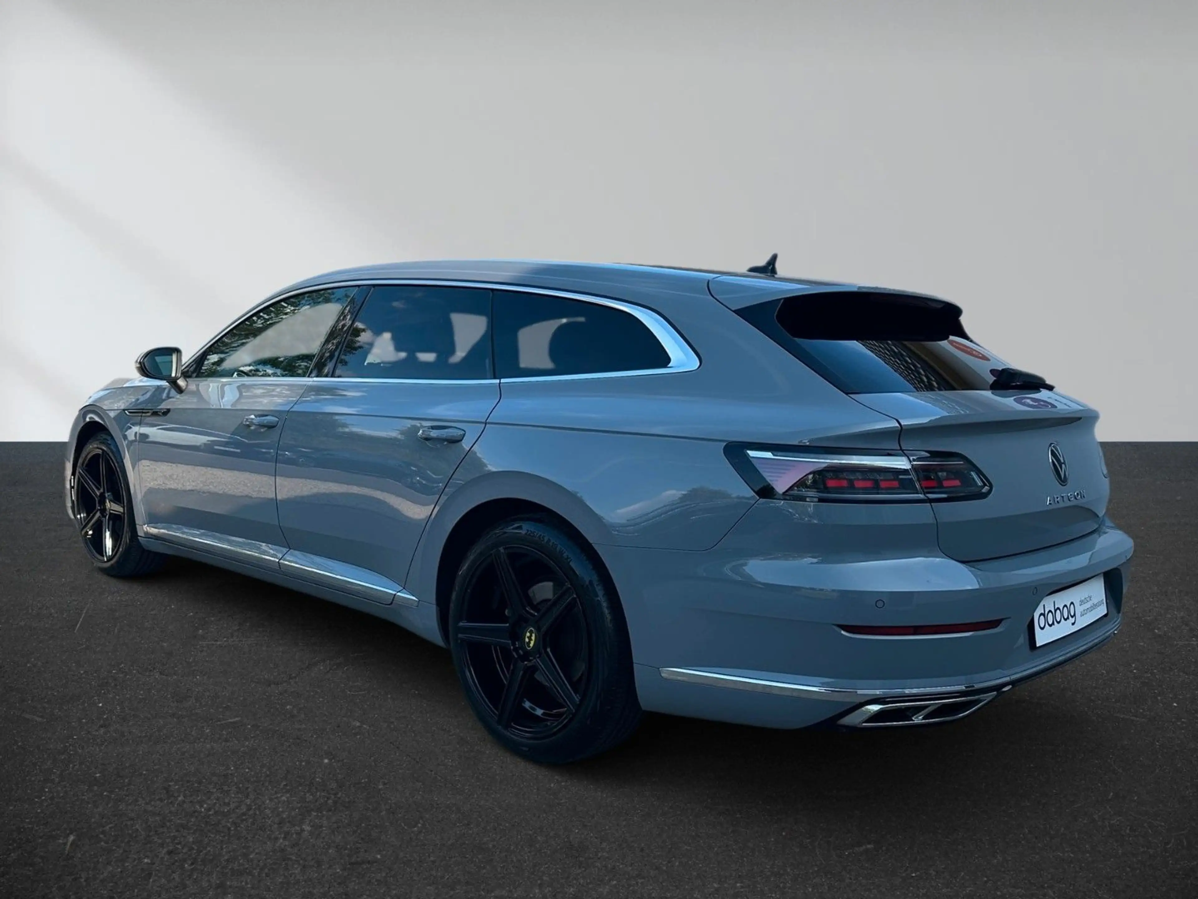 Volkswagen Arteon Shooting Brake R-Line — photo 4