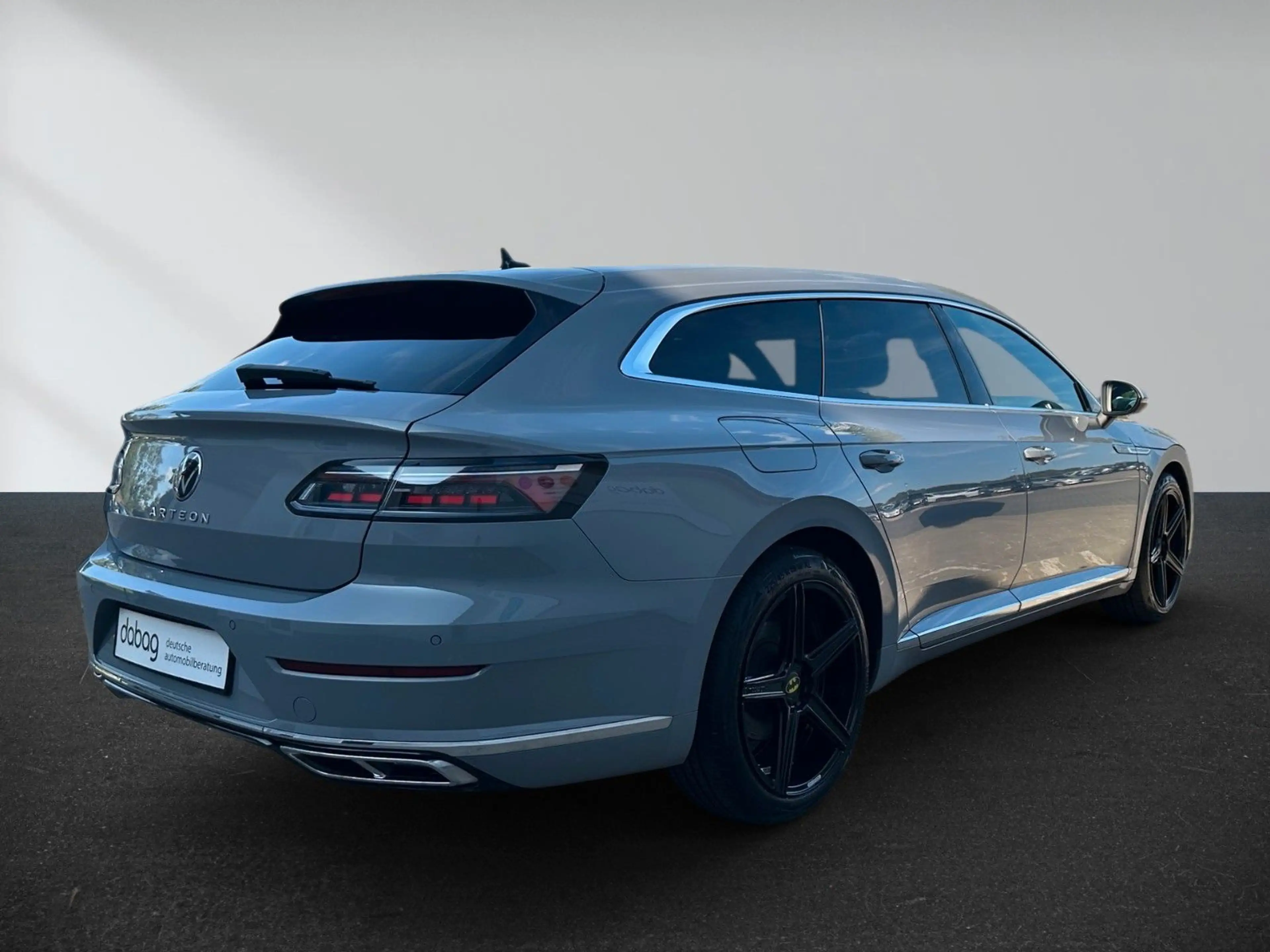 Volkswagen Arteon Shooting Brake R-Line — photo 6