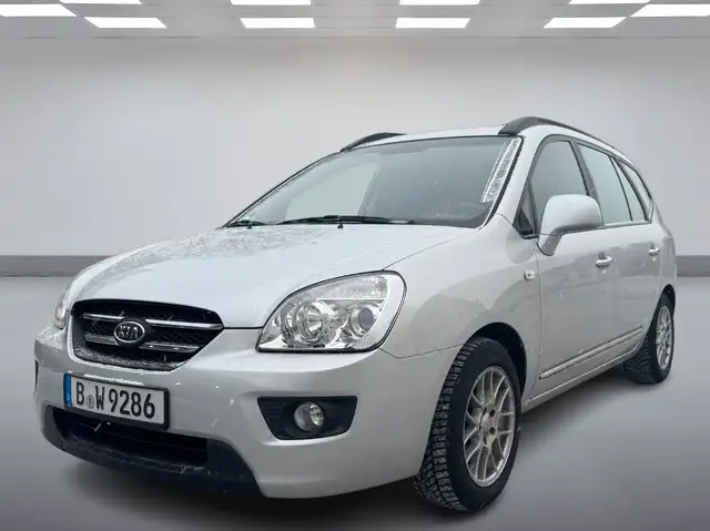 Kia Carens EX Automatik