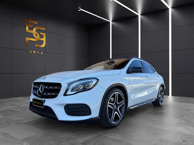 Mercedes-Benz GLA 220 d Premium auto