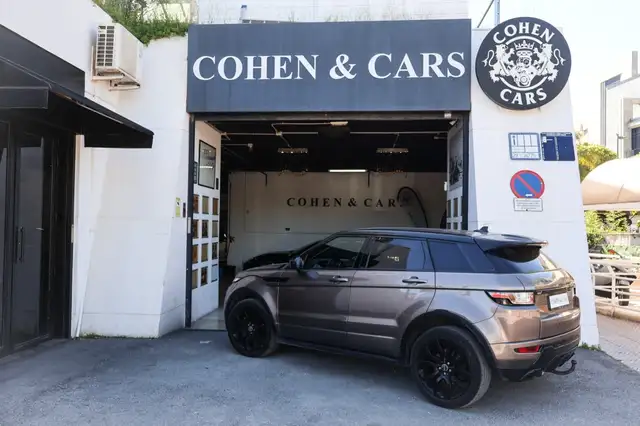 Land Rover Range Rover Evoque view 6