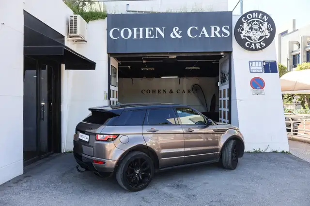 Land Rover Range Rover Evoque view 5