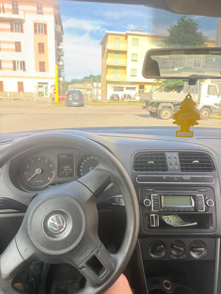 Volkswagen Polo Citadine 5 portes — photo 6