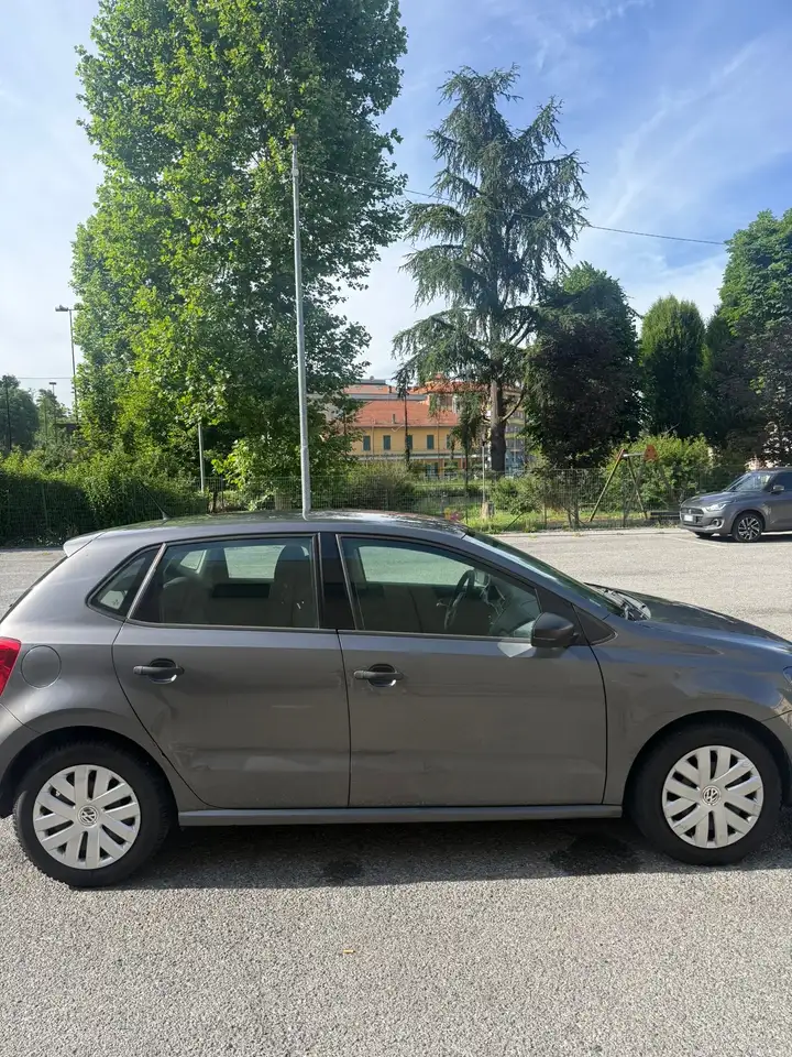 Volkswagen Polo Citadine 5 portes — photo 3