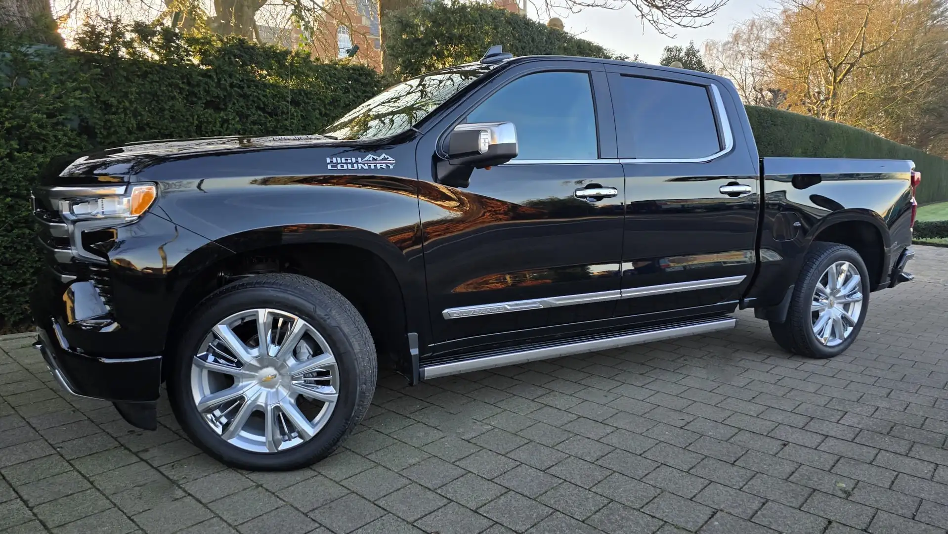Chevrolet Silverado 3.0 L DURAMAX TURBO DIESEL € 75900 ,- excl Černá - 1