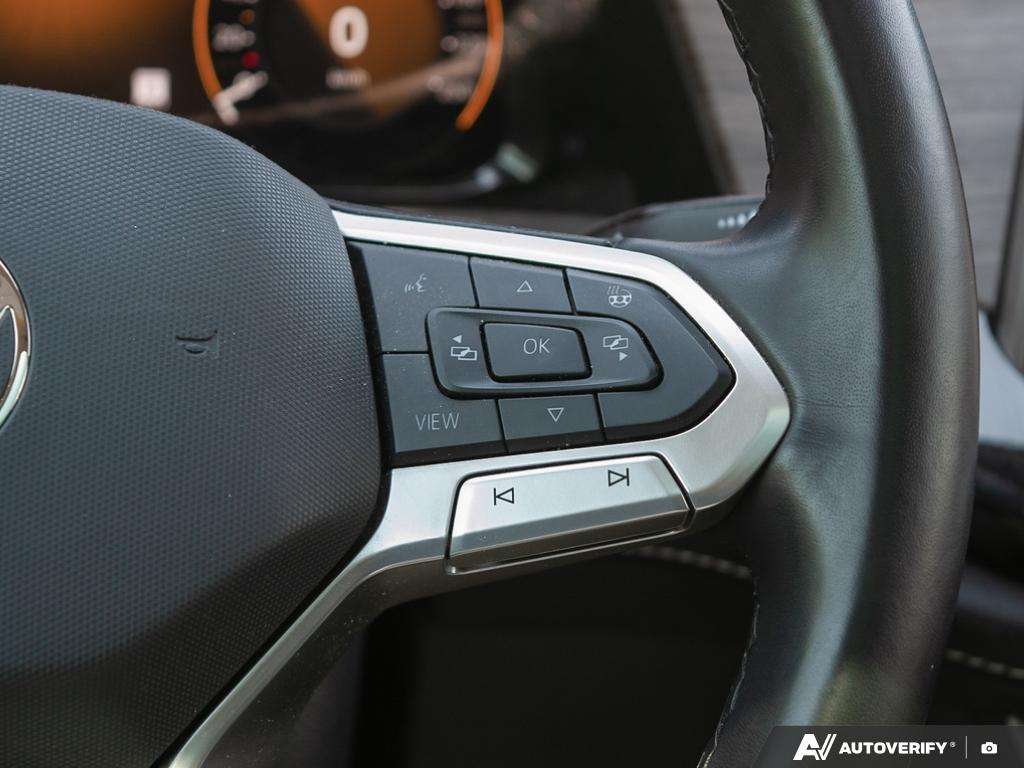 used 2024 Volkswagen Atlas car, priced at $42,900