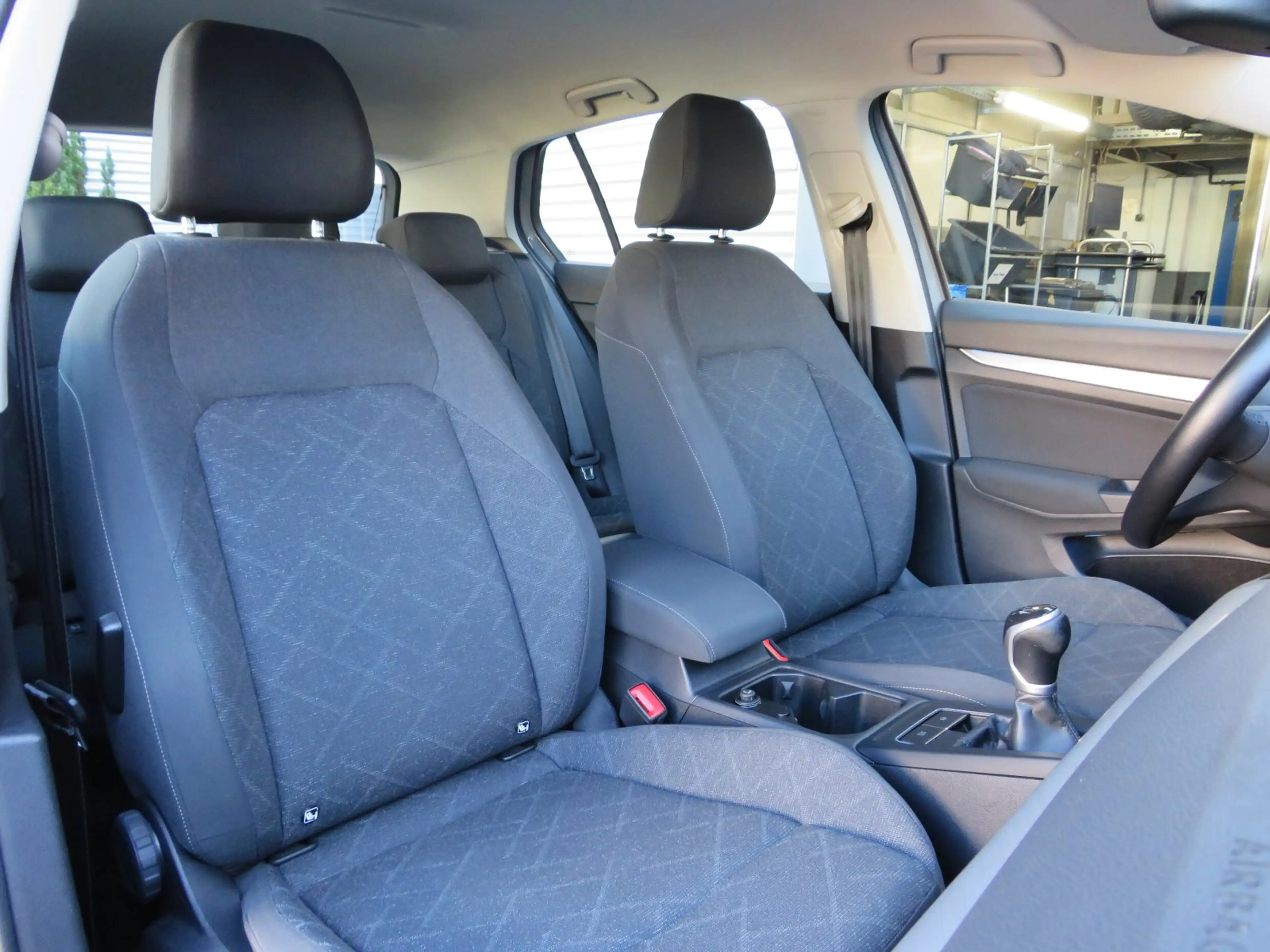 Volkswagen Golf VII 1.5 TSI Life  Navi/LED/Sprachbedienung/ACC — photo 3