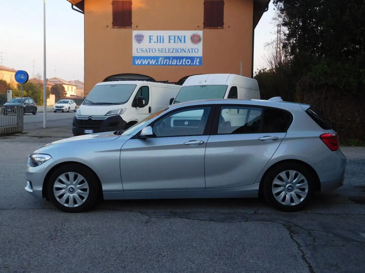 BMW 116 d 5p. Business Grigio - 2