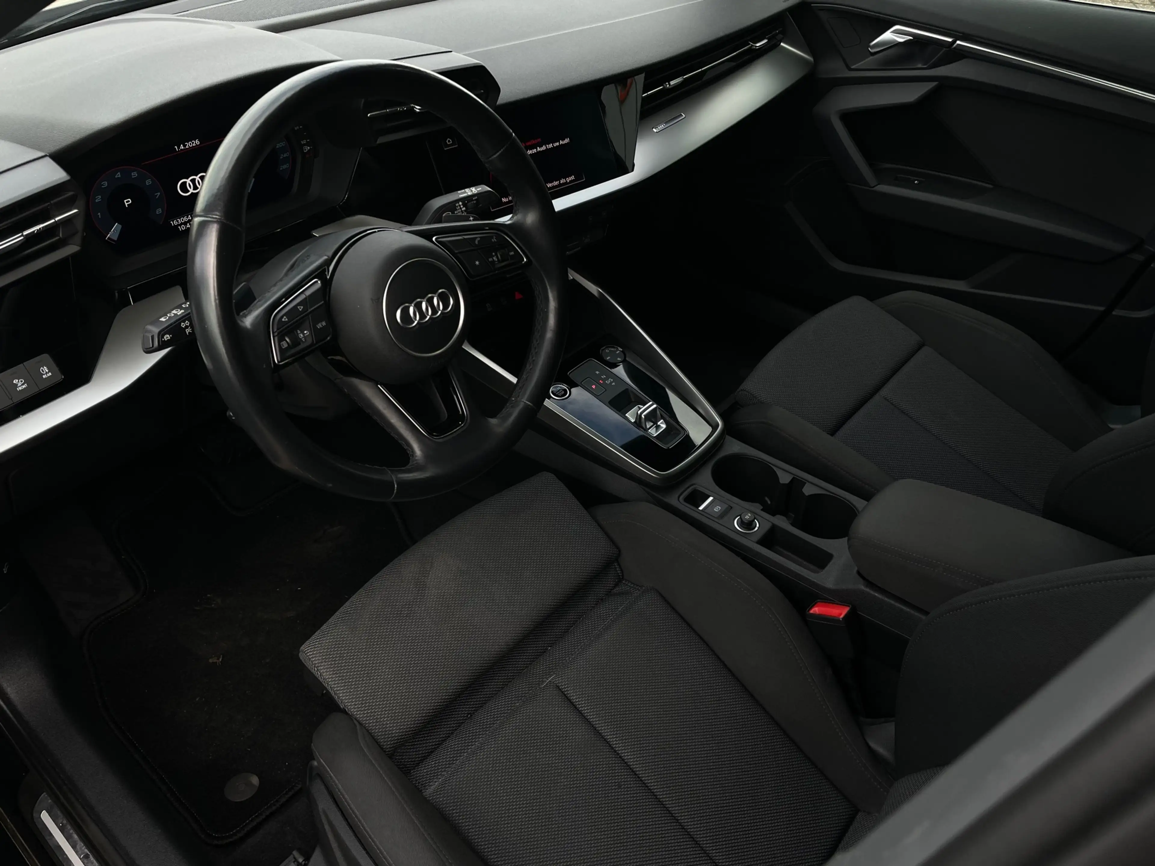 Audi A3 Sportback 30 TFSI Business S-TRONIC 1E EIG ORG NL| — photo 6