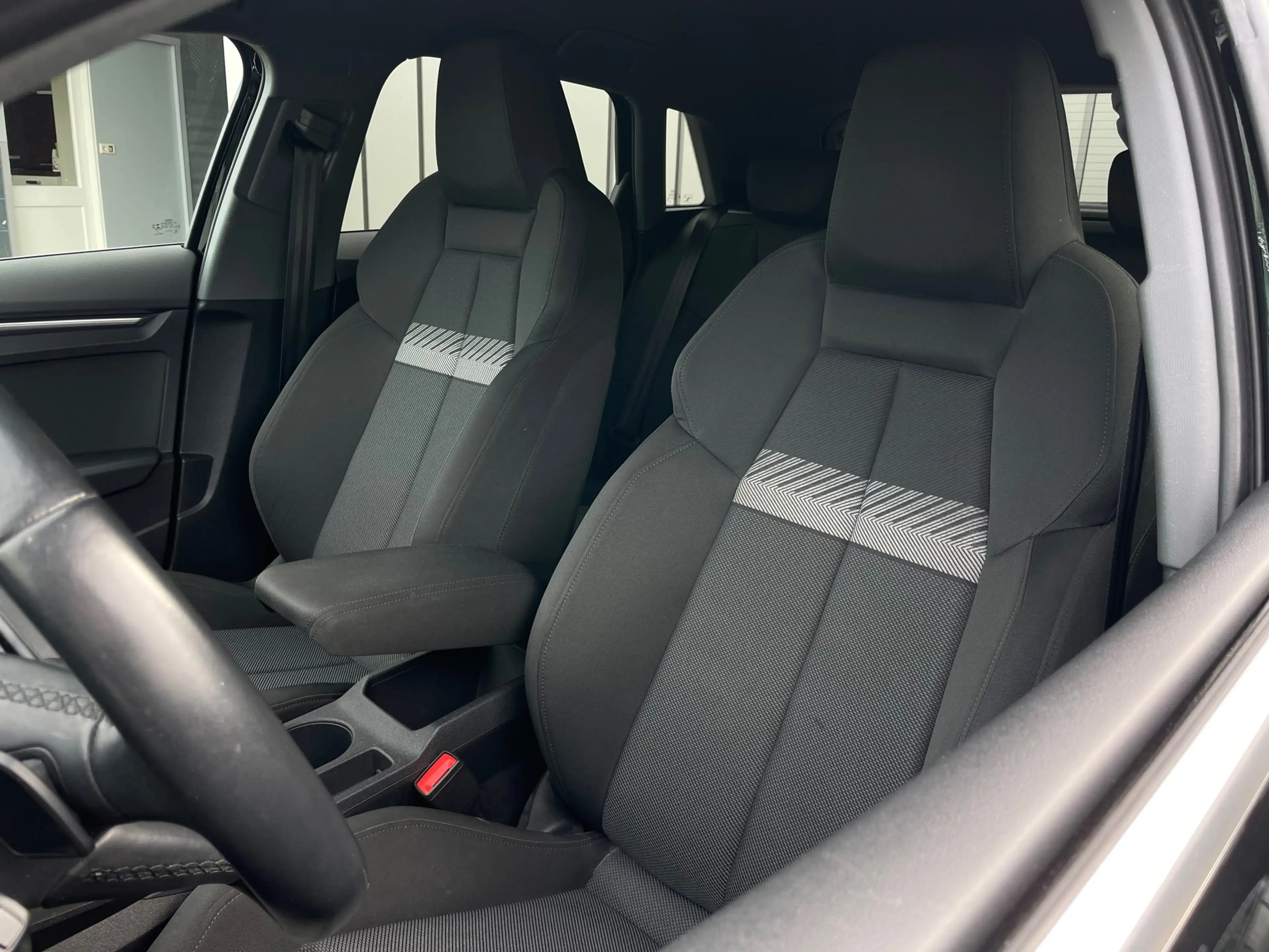Audi A3 Sportback 30 TFSI Business S-TRONIC 1E EIG ORG NL| — photo 7