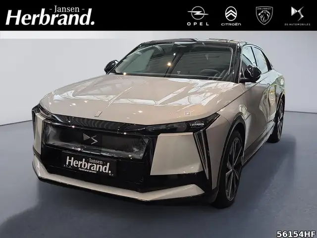 DS Automobiles N°8 Jules Verne 245 PS AT