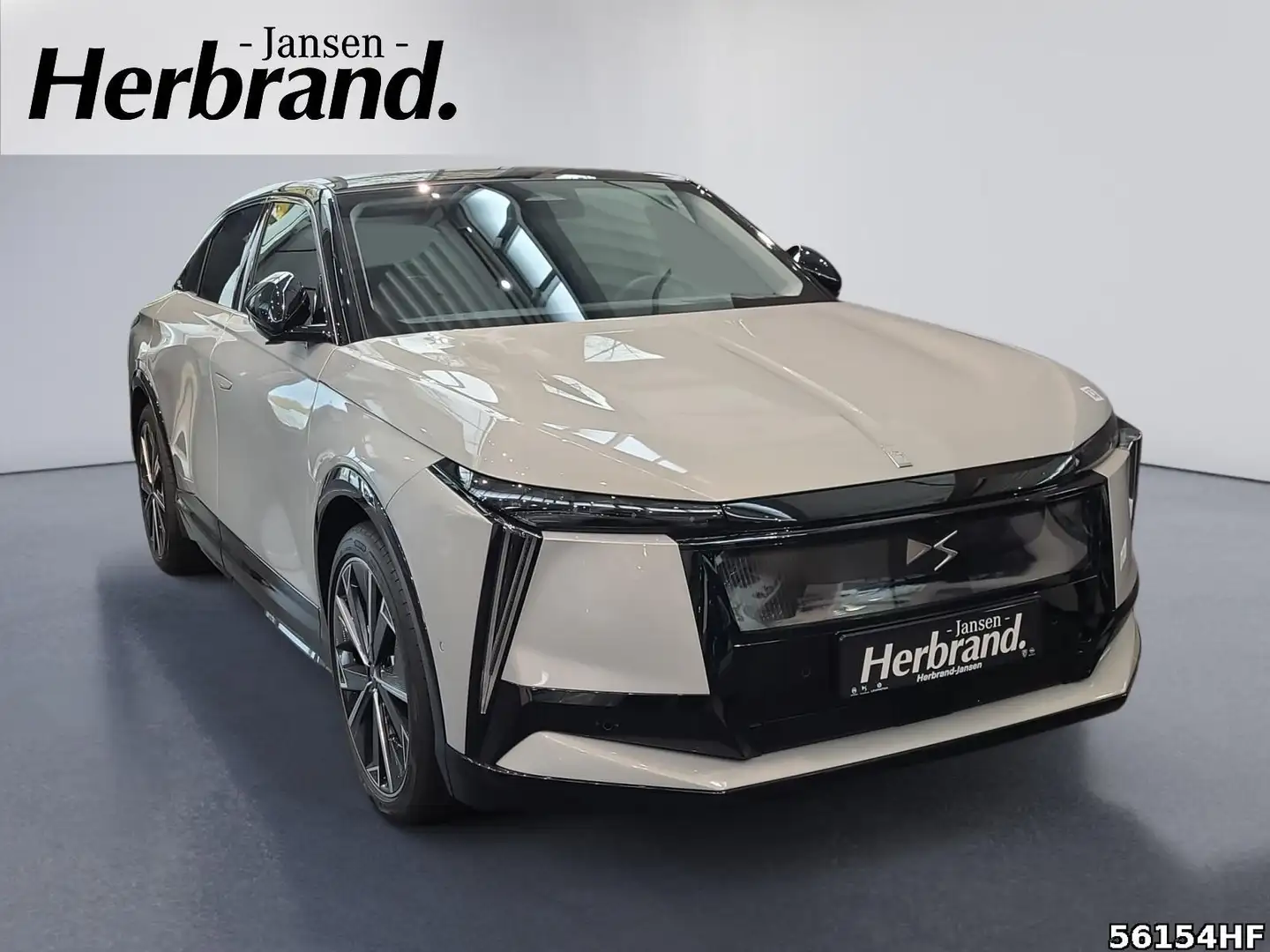 DS Automobiles N°8 Jules Verne 245 PS AT - 2