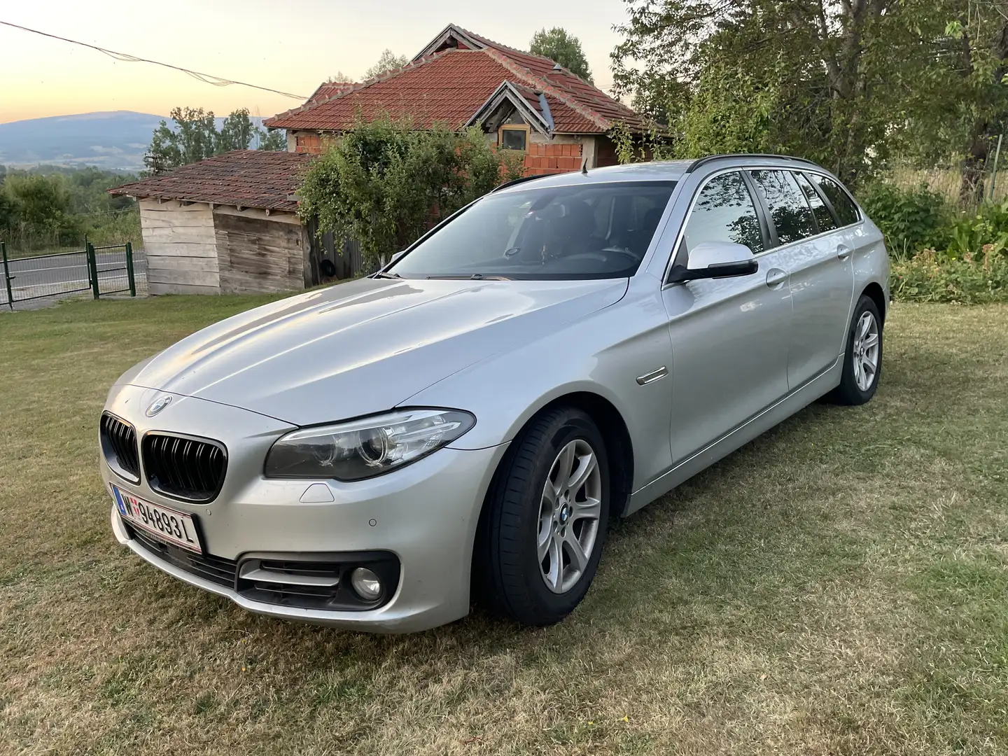 BMW 520 520d Touring Aut. - 1