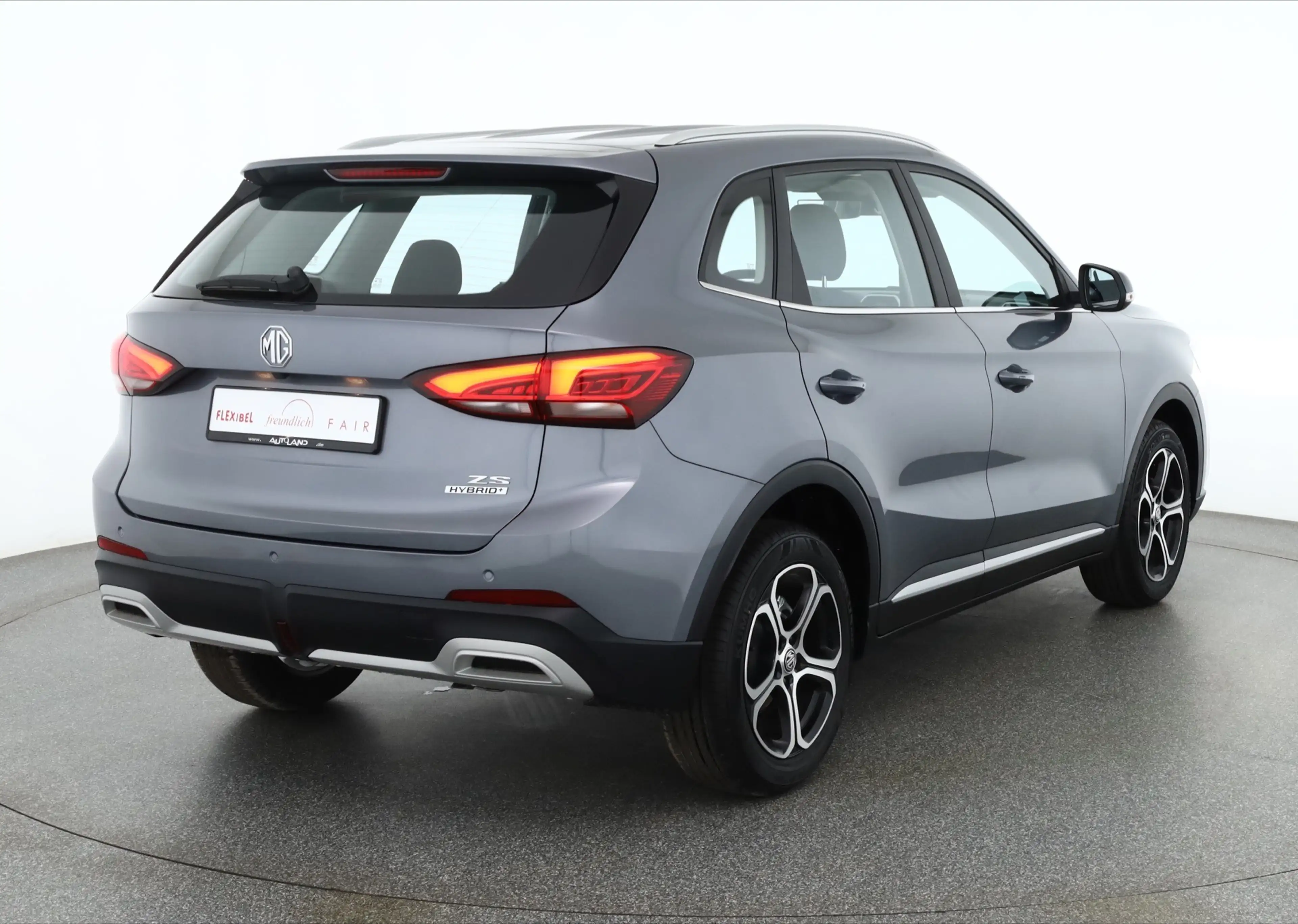 MG ZS 1.5 Hybrid Comfort Aut. LED ACC Navi Kamera — photo 5