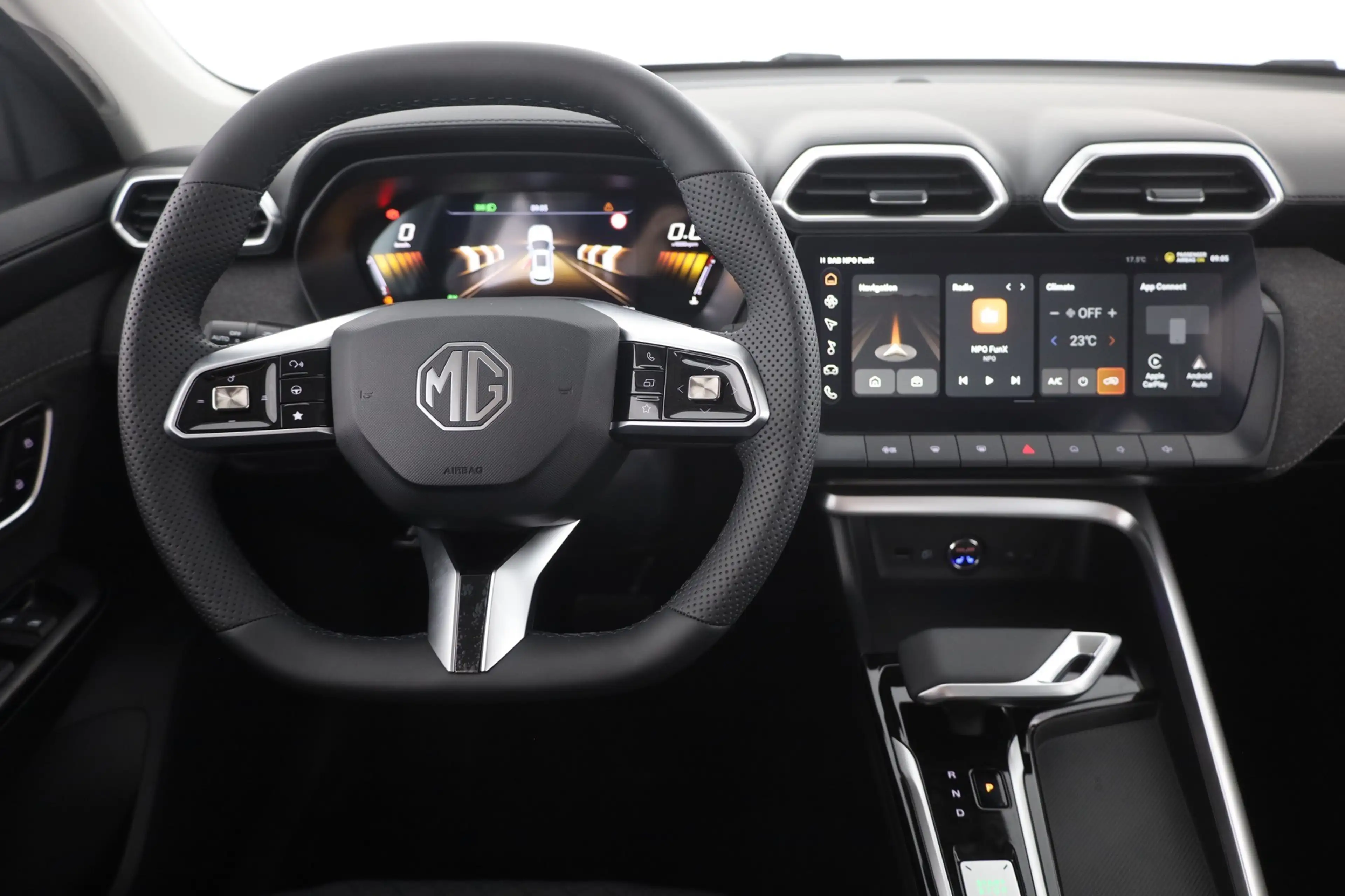 MG ZS 1.5 Hybrid Comfort Aut. LED ACC Navi Kamera — photo 10