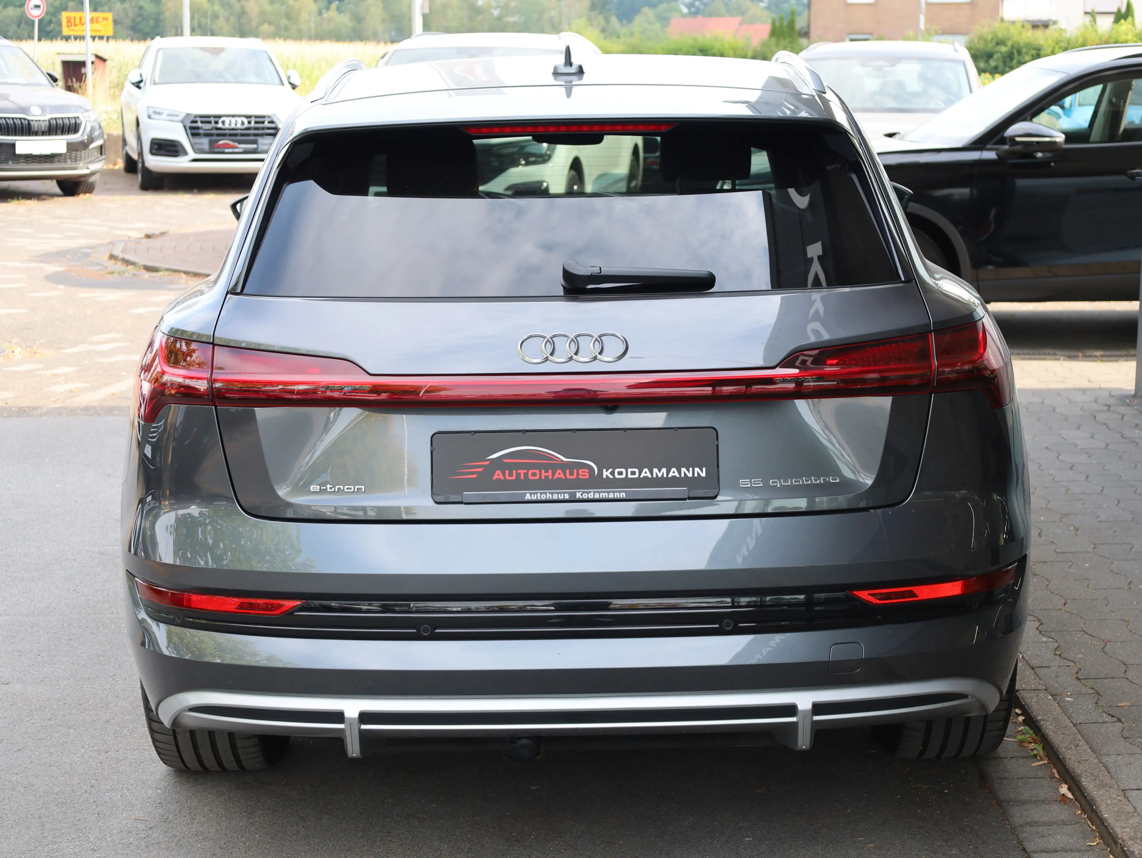 Audi e-tron 55 quattro S-Line*Memory*Luft*AHK*21Alu — photo 12