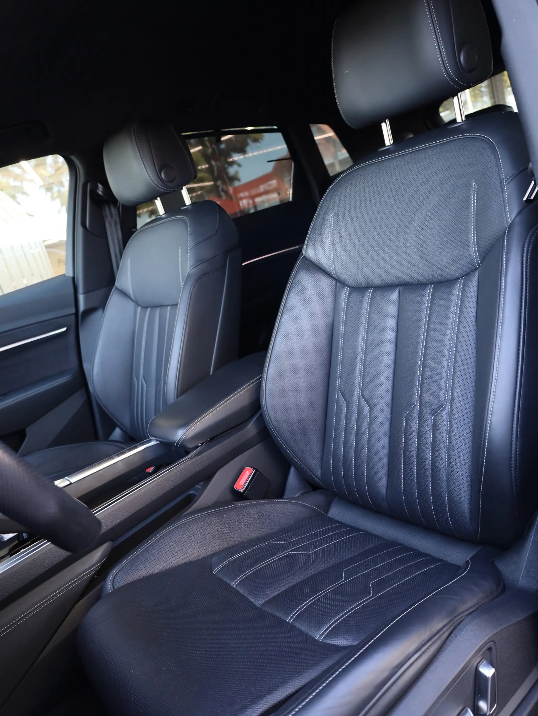 Audi e-tron 55 quattro S-Line*Memory*Luft*AHK*21Alu — photo 17