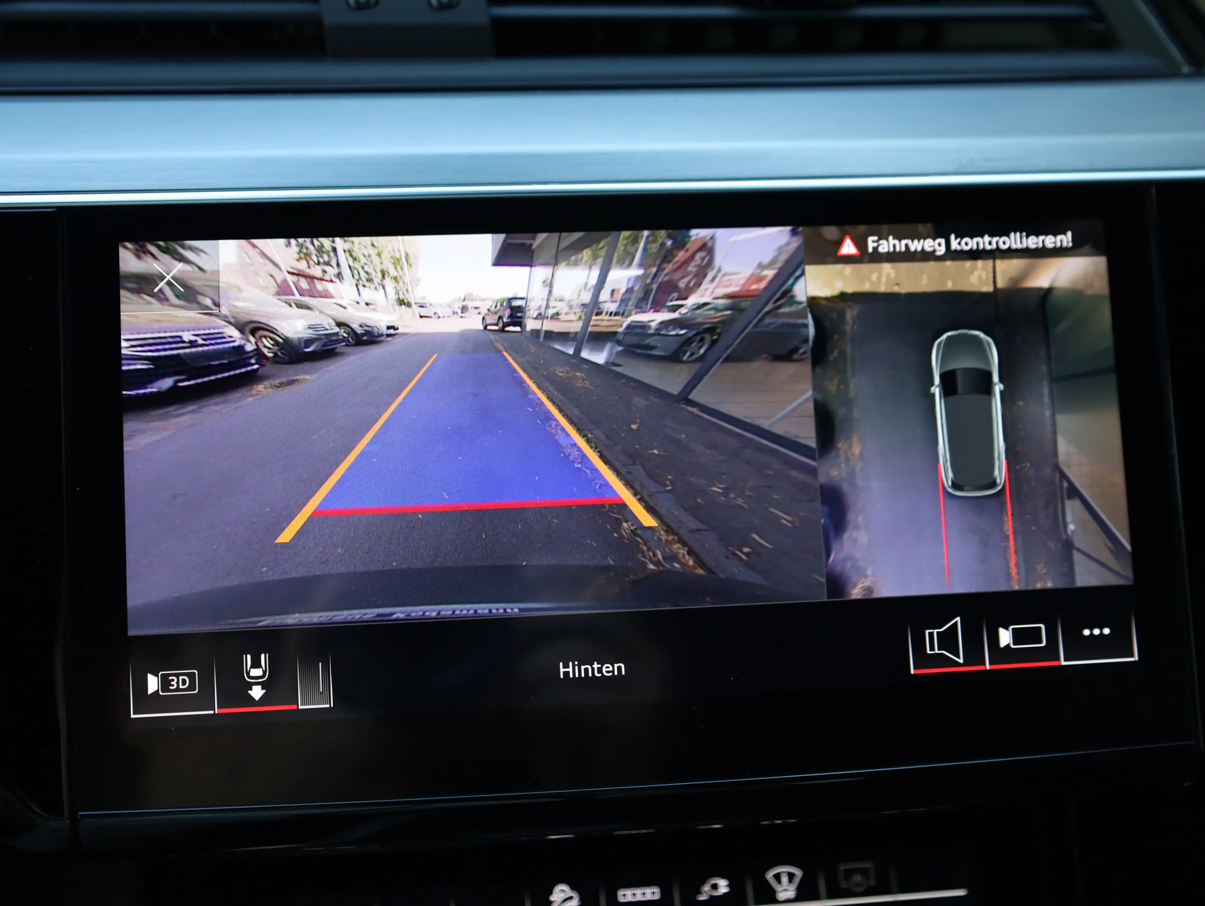 Audi e-tron 55 quattro S-Line*Memory*Luft*AHK*21Alu — photo 33