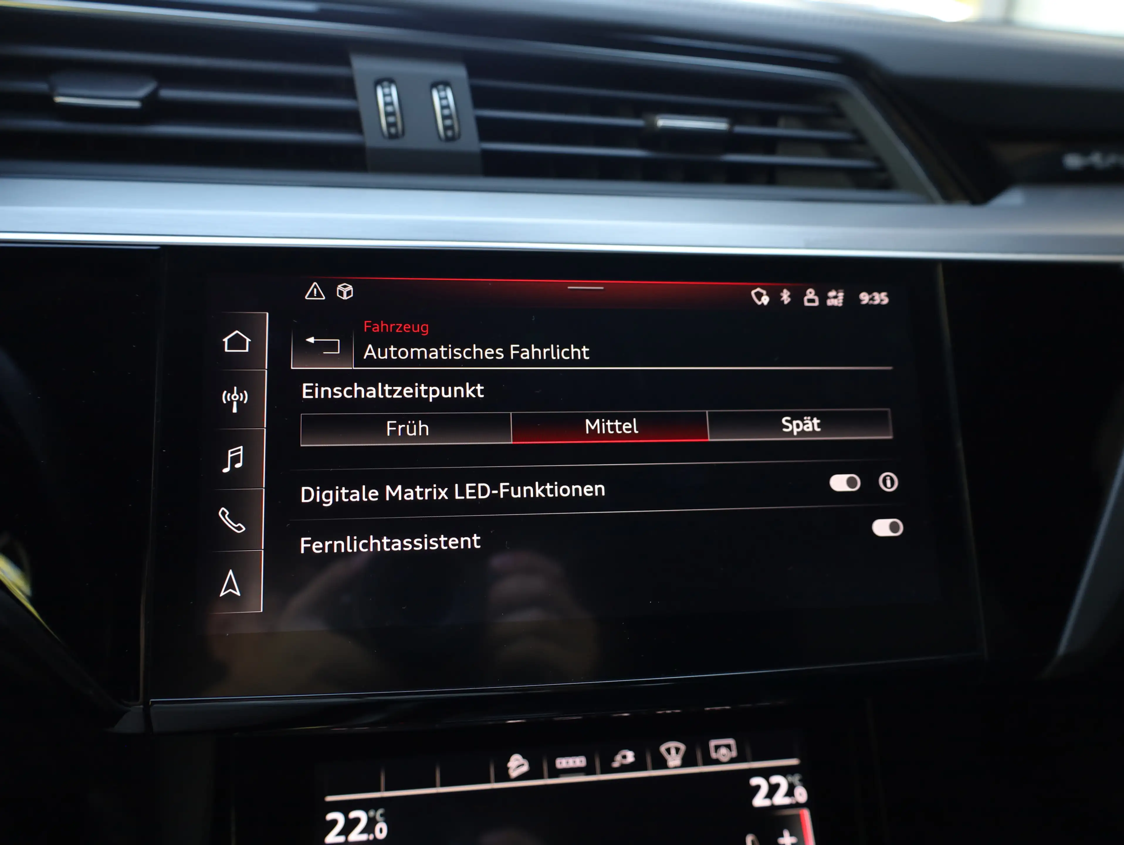 Audi e-tron 55 quattro S-Line*Memory*Luft*AHK*21Alu — photo 39