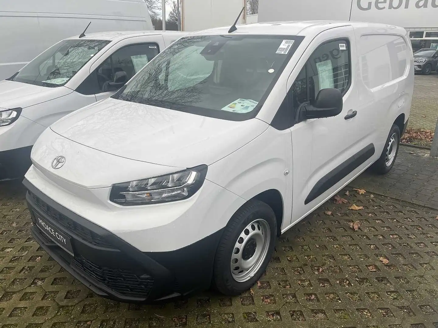 Toyota Proace City 1.5 D-4D S&S L2 1,5-l Meister Blanc - 2