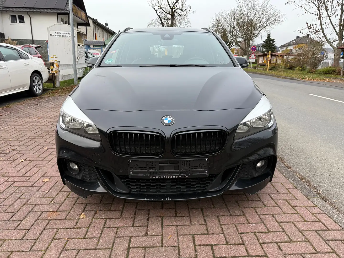 BMW 218 d Active Tourer M Sport Automatik Leder 18 Zoll Schwarz - 2