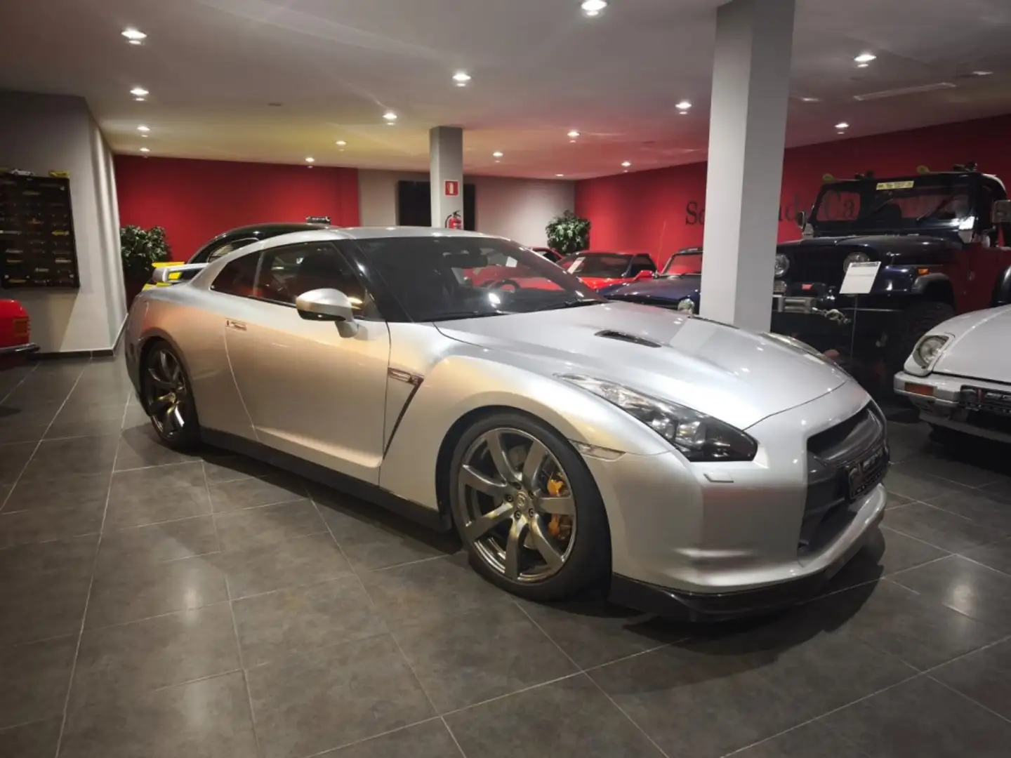 Nissan GT-R Premium Edition Aut. Plateado - 1