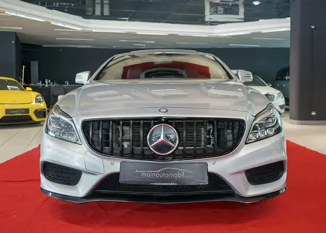 Mercedes-Benz CLS 350 d 4M AMG 9G LED 20" Schiebedach 360Grad