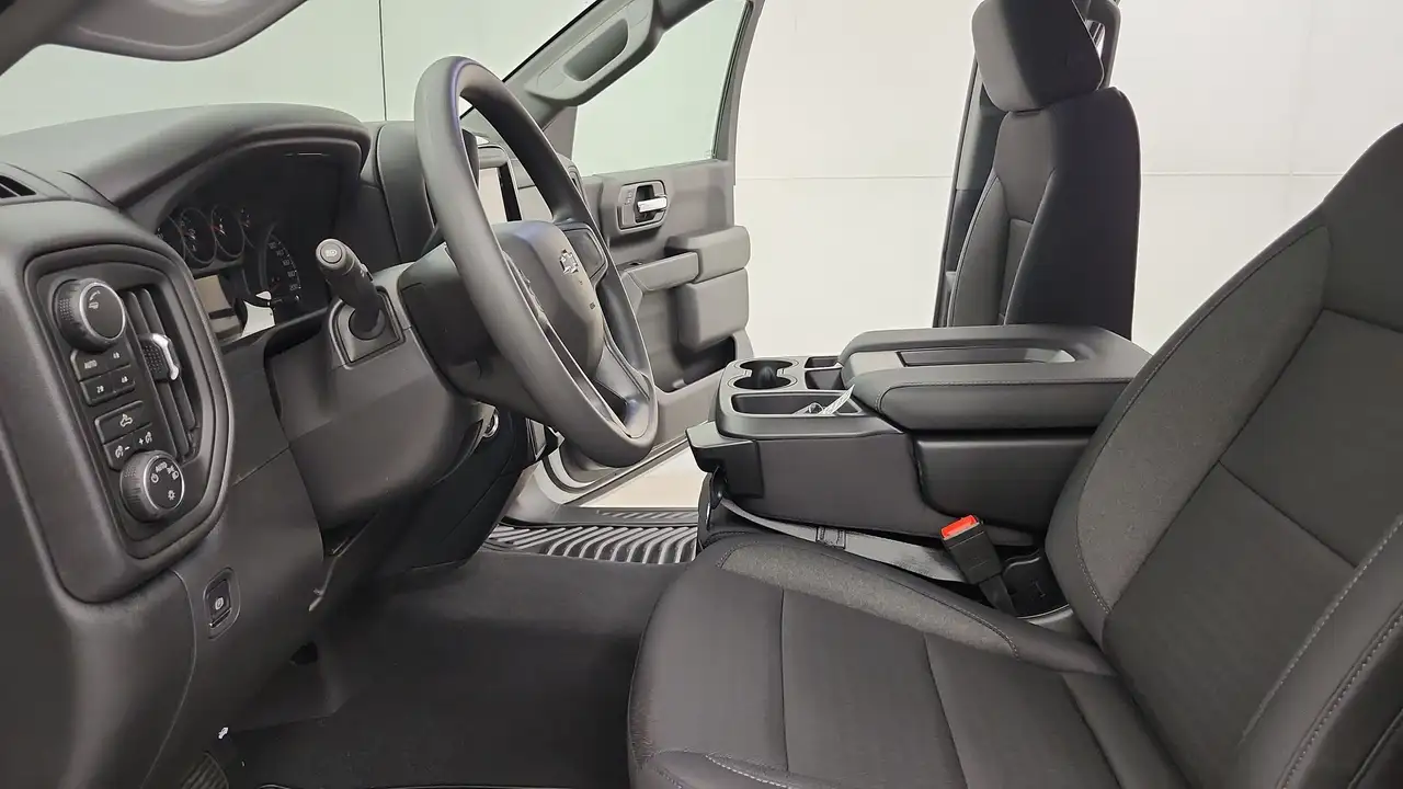 Chevrolet Silverado 1500 снимка Chevrolet Silverado 1500