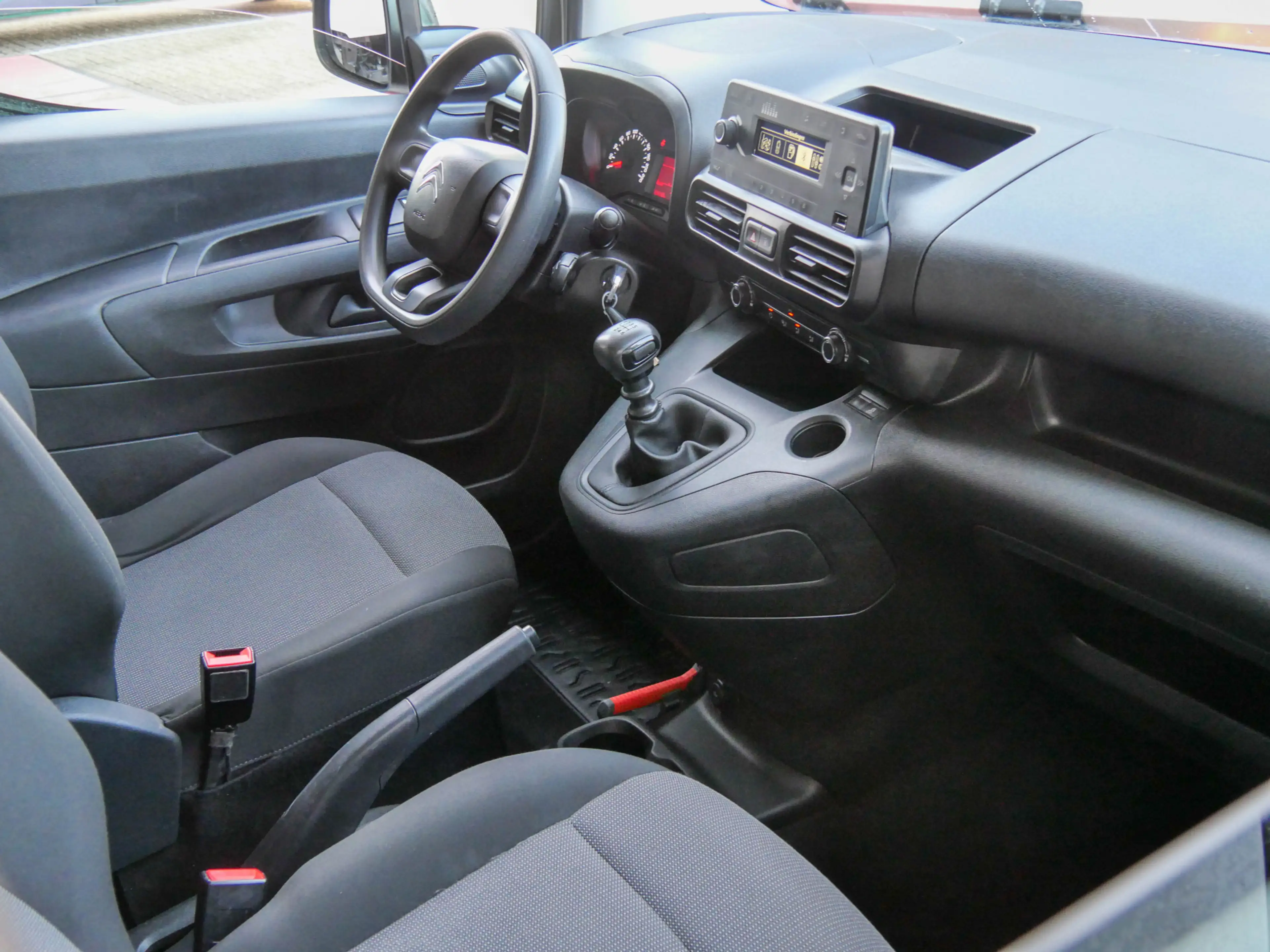 Citroen Berlingo 1.5 BlueHDI Control | BLUETOOTH | AIRCO | — photo 4