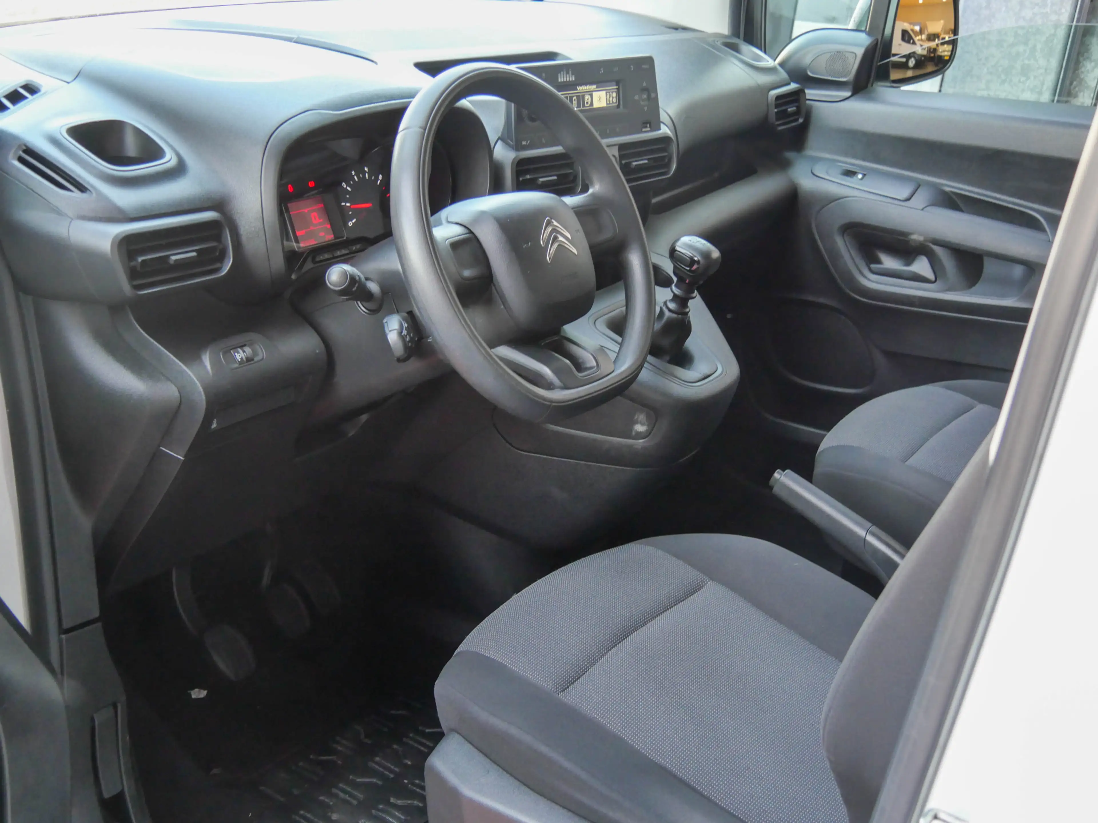 Citroen Berlingo 1.5 BlueHDI Control | BLUETOOTH | AIRCO | — photo 11