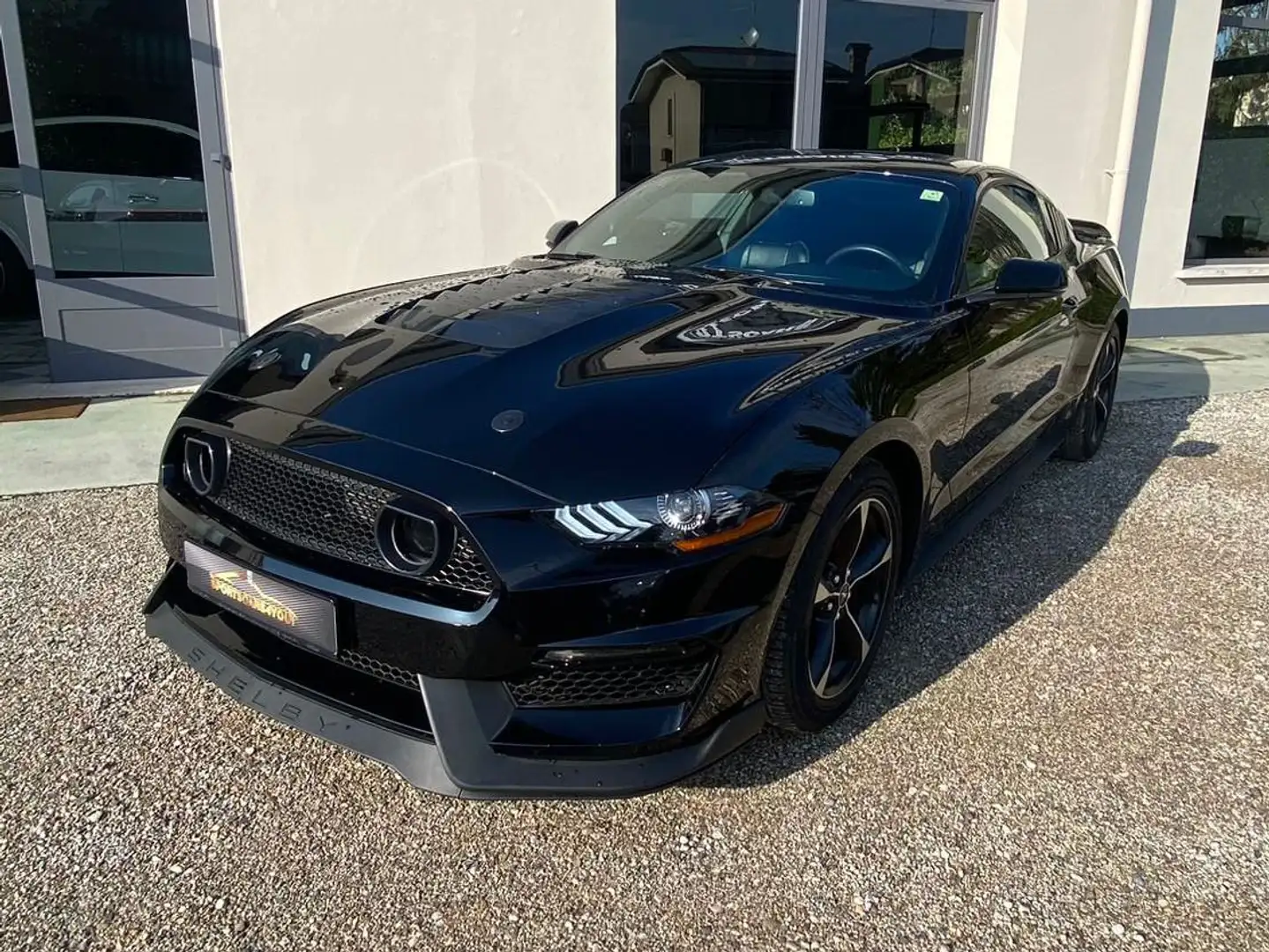 Ford Mustang SHELBY Noir - 2