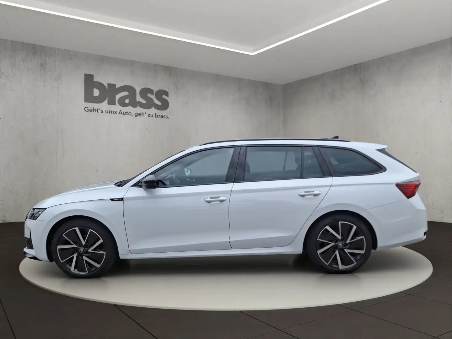 Skoda Octavia Combi Sportline 1,5 TSI 110 kW 7-Gang-DS Weiß - 2