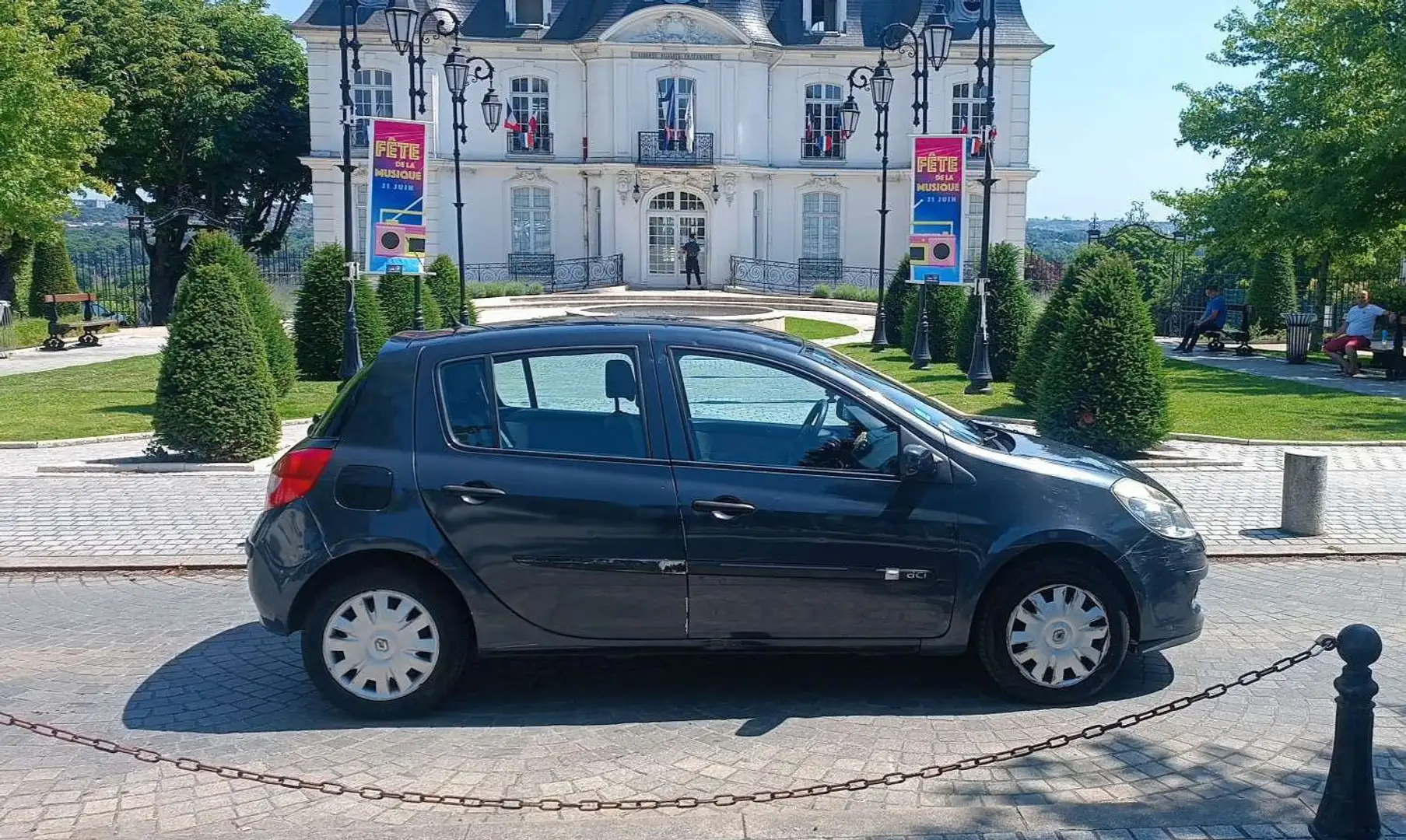 Renault Clio 1.5 dCi 70 Confort Dynamique - 1