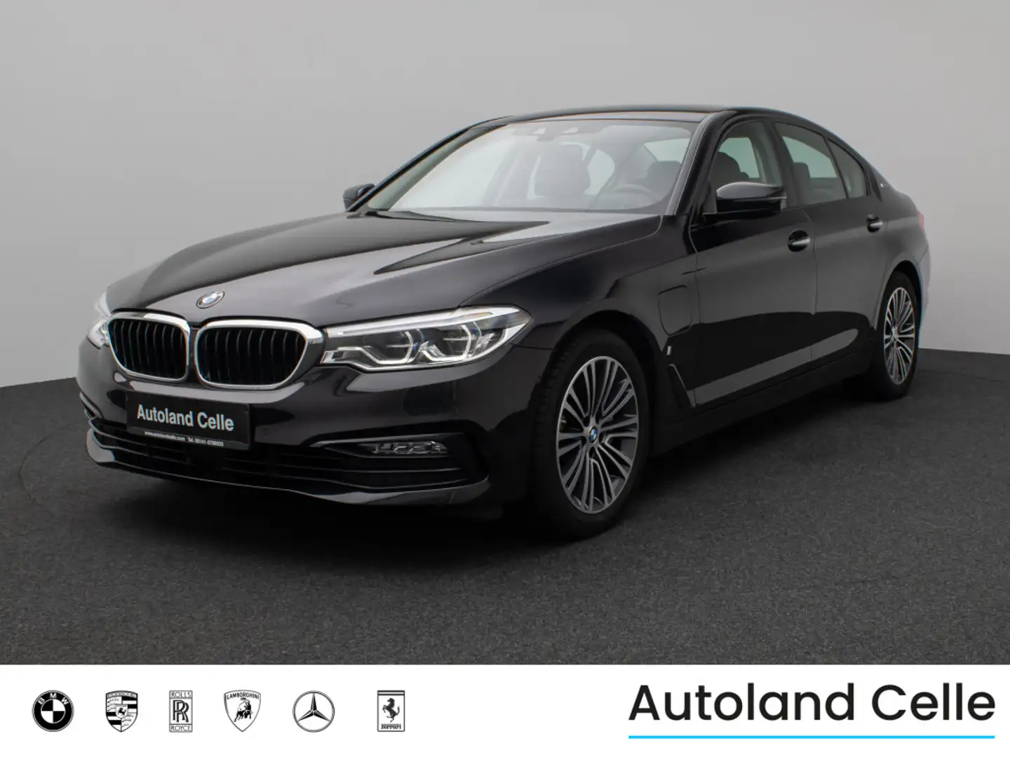 BMW 530 iP Sport Line 360°HUD HiFi SoftCl Komfort Negro - 1
