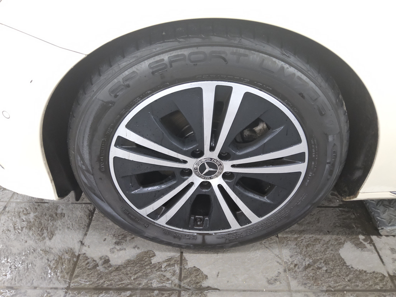 Mercedes-Benz E 200 T d Avantgarde Navi LED GSD Leder RFK — photo 10