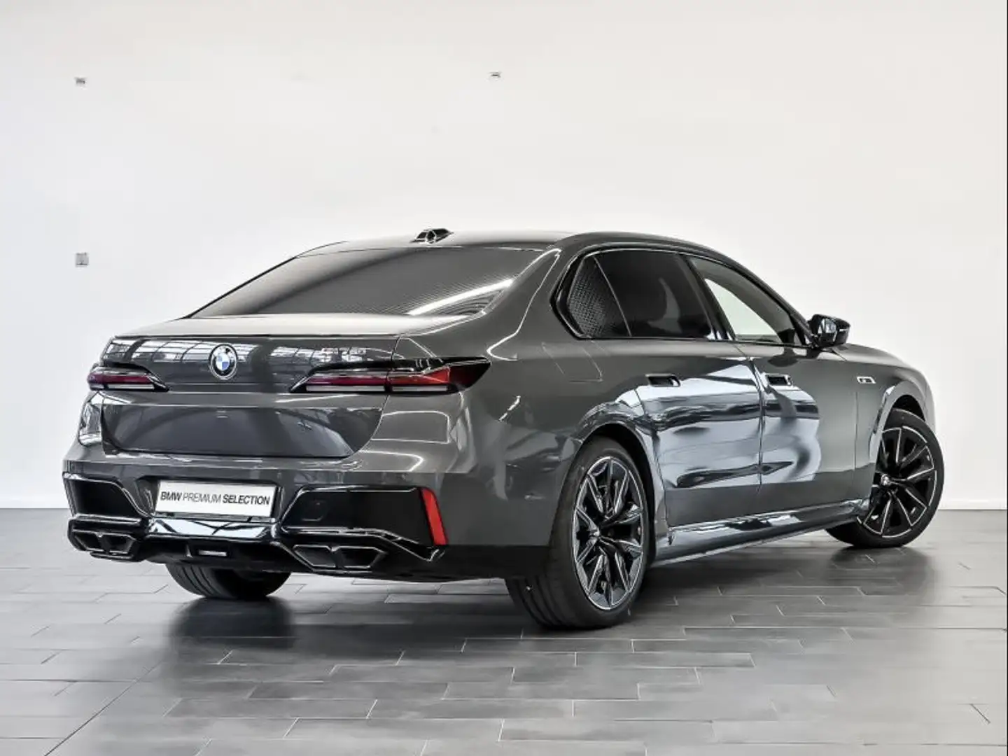 BMW 760 xDrive Grigio - 2
