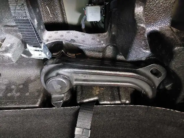Mercedes-Benz V-Class view 15