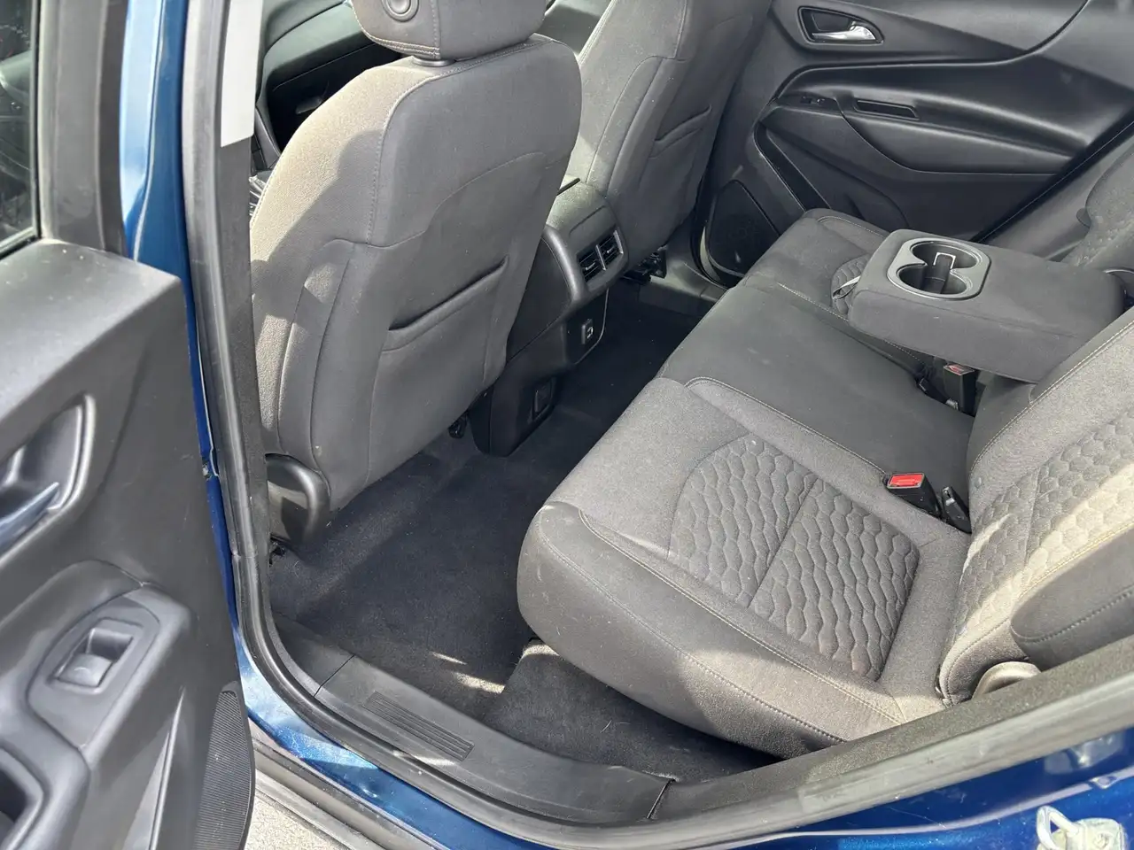Chevrolet Equinox снимка Chevrolet Equinox