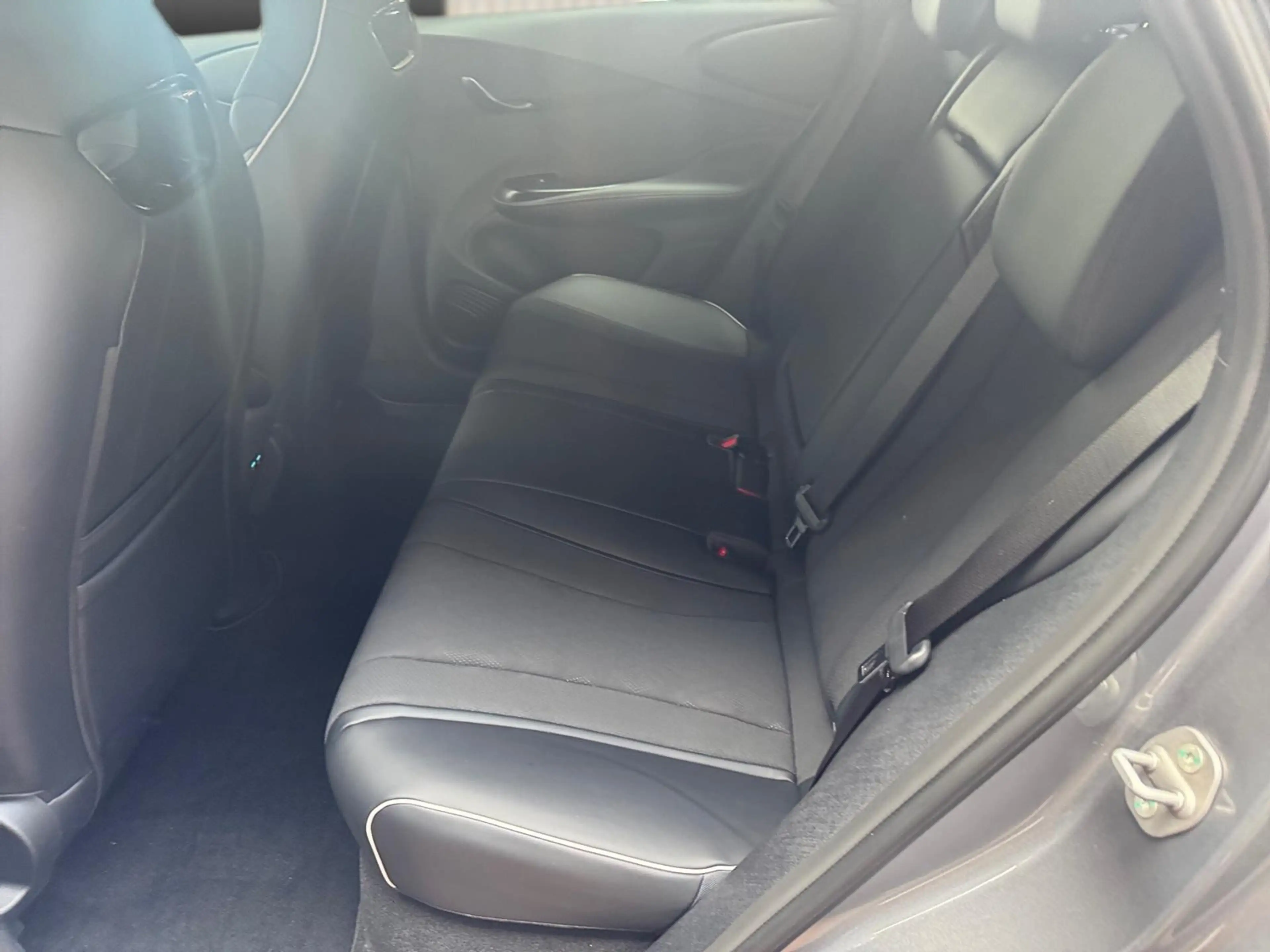 BYD Dolphin 150 kW Design — photo 12