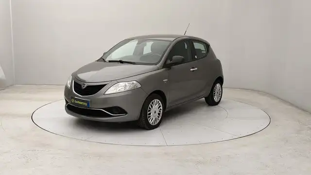 Lancia Ypsilon 1.2 Silver ecochic Gpl 69cv