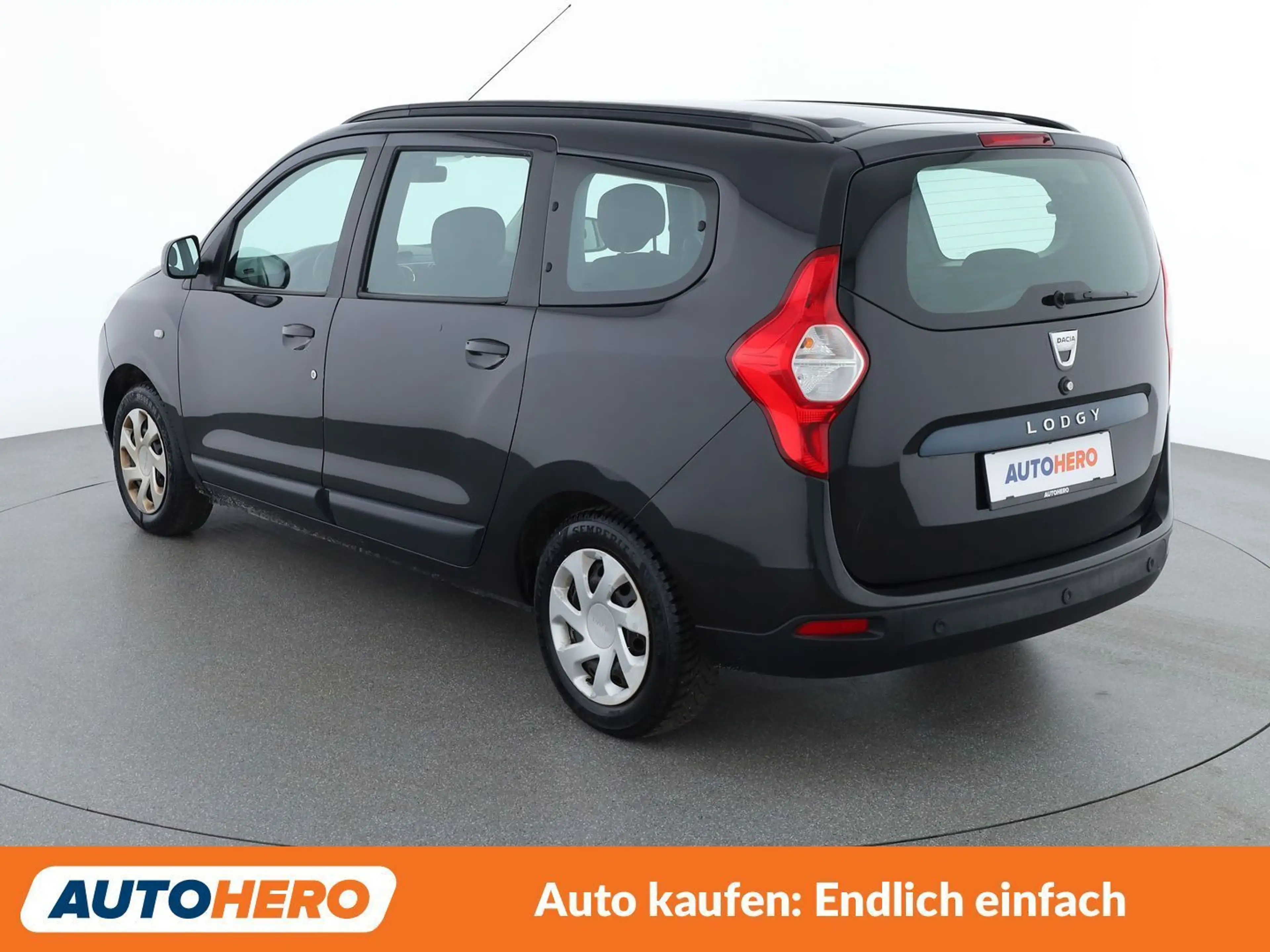 Dacia Lodgy 1.6 SCe Laureate — photo 4