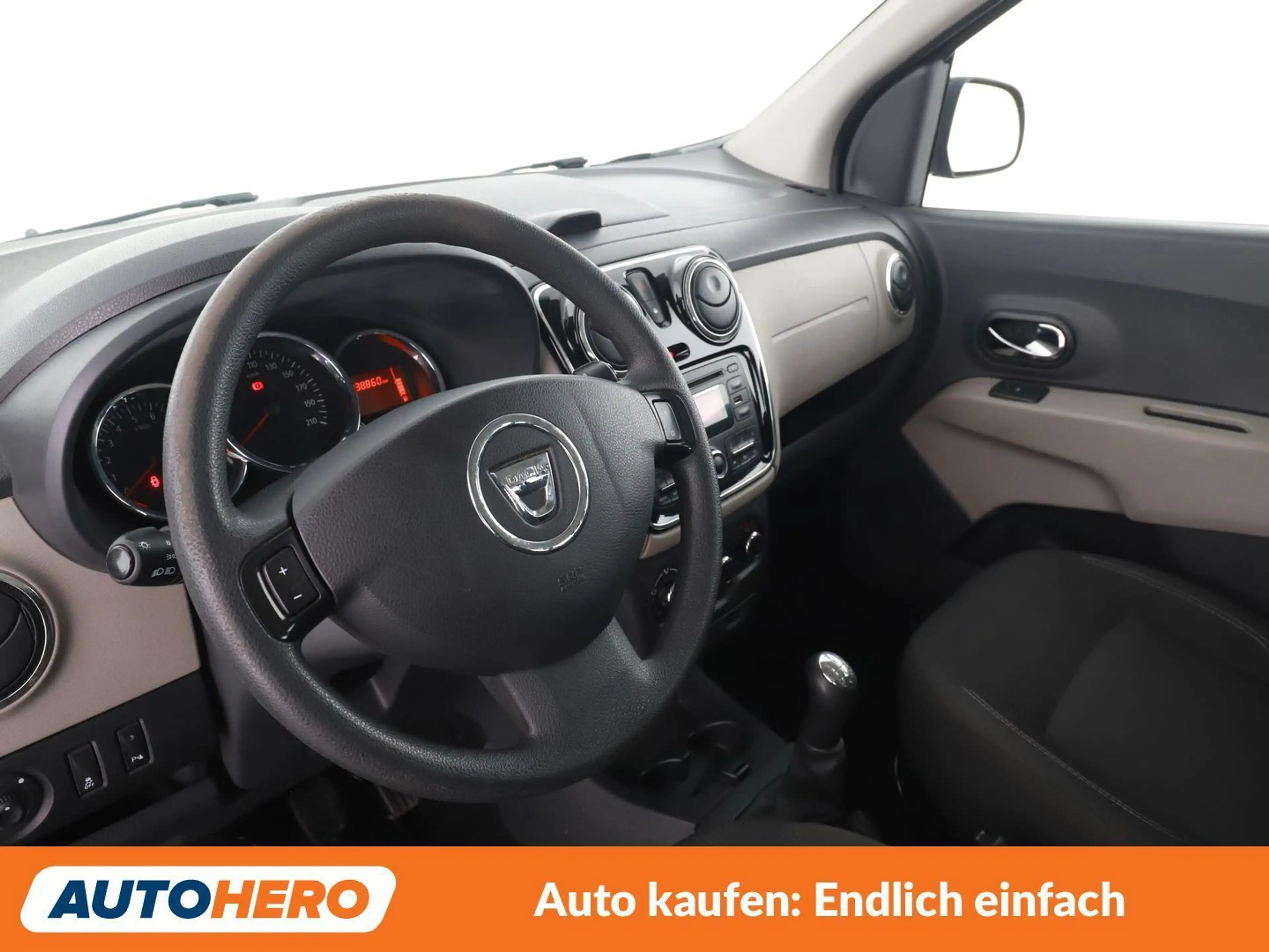 Dacia Lodgy 1.6 SCe Laureate — photo 11
