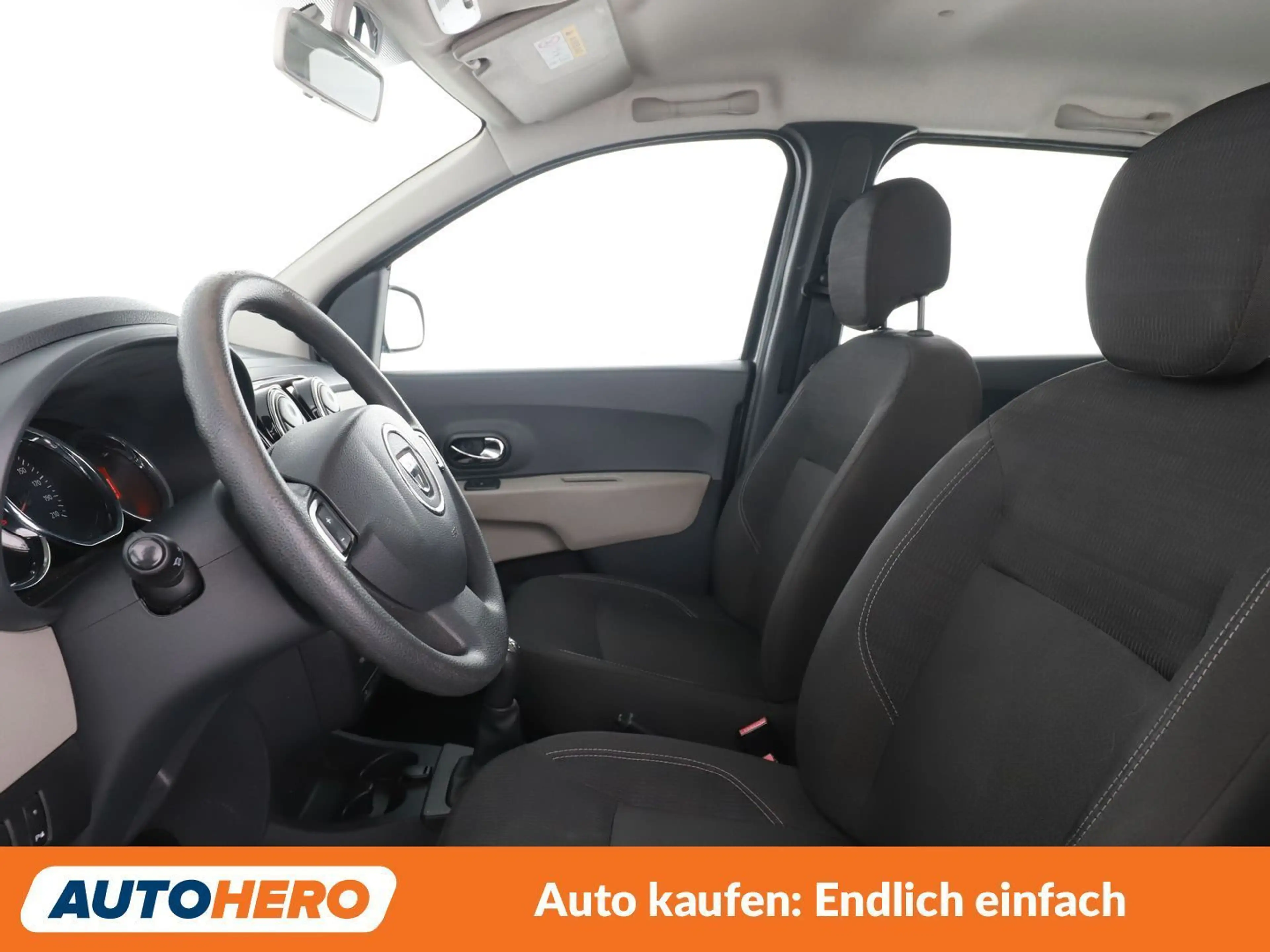 Dacia Lodgy 1.6 SCe Laureate — photo 10