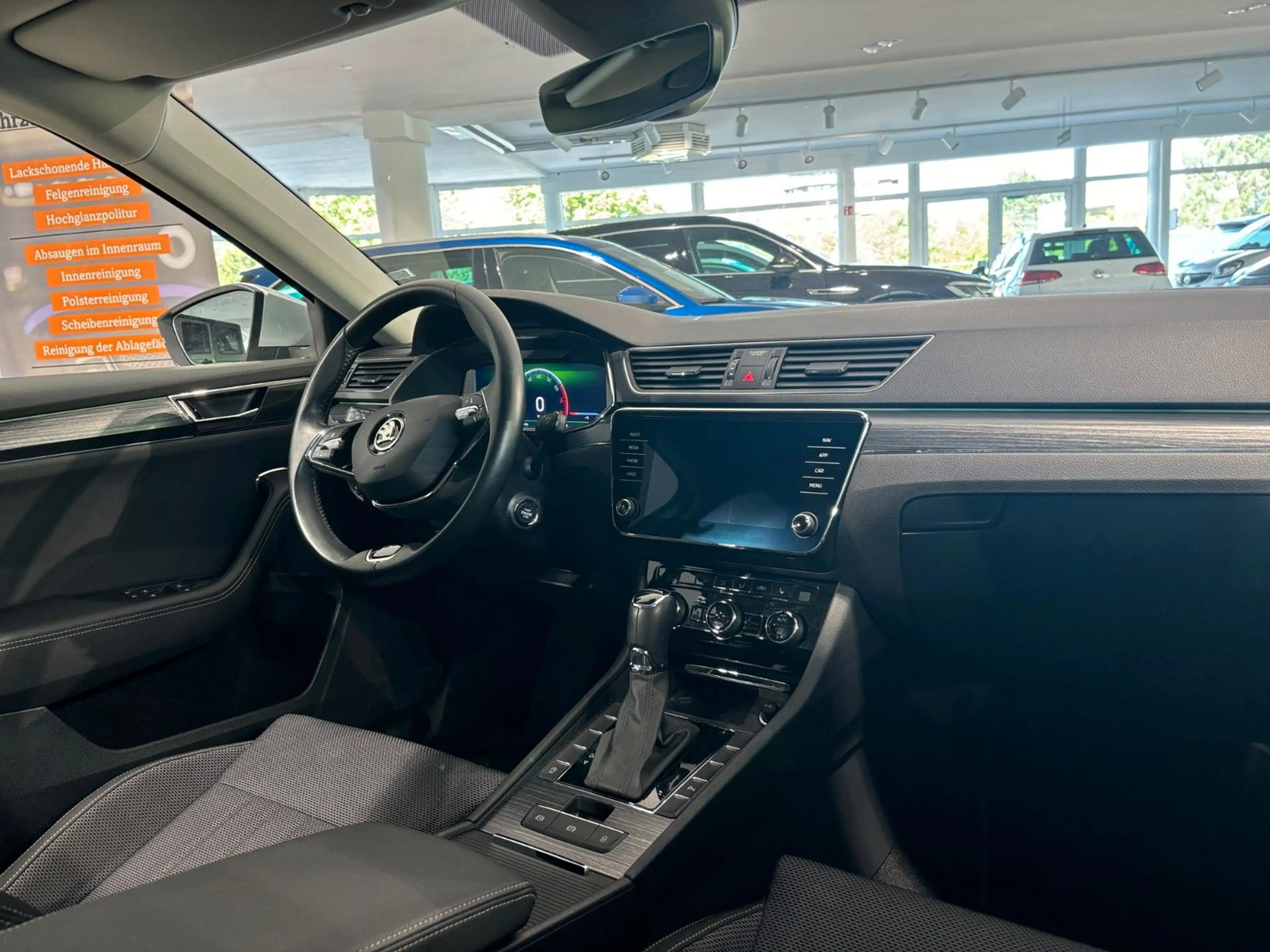 Skoda Superb Lim. Style 1.5TSI DSG LED SHZ KESSY PARK — photo 11