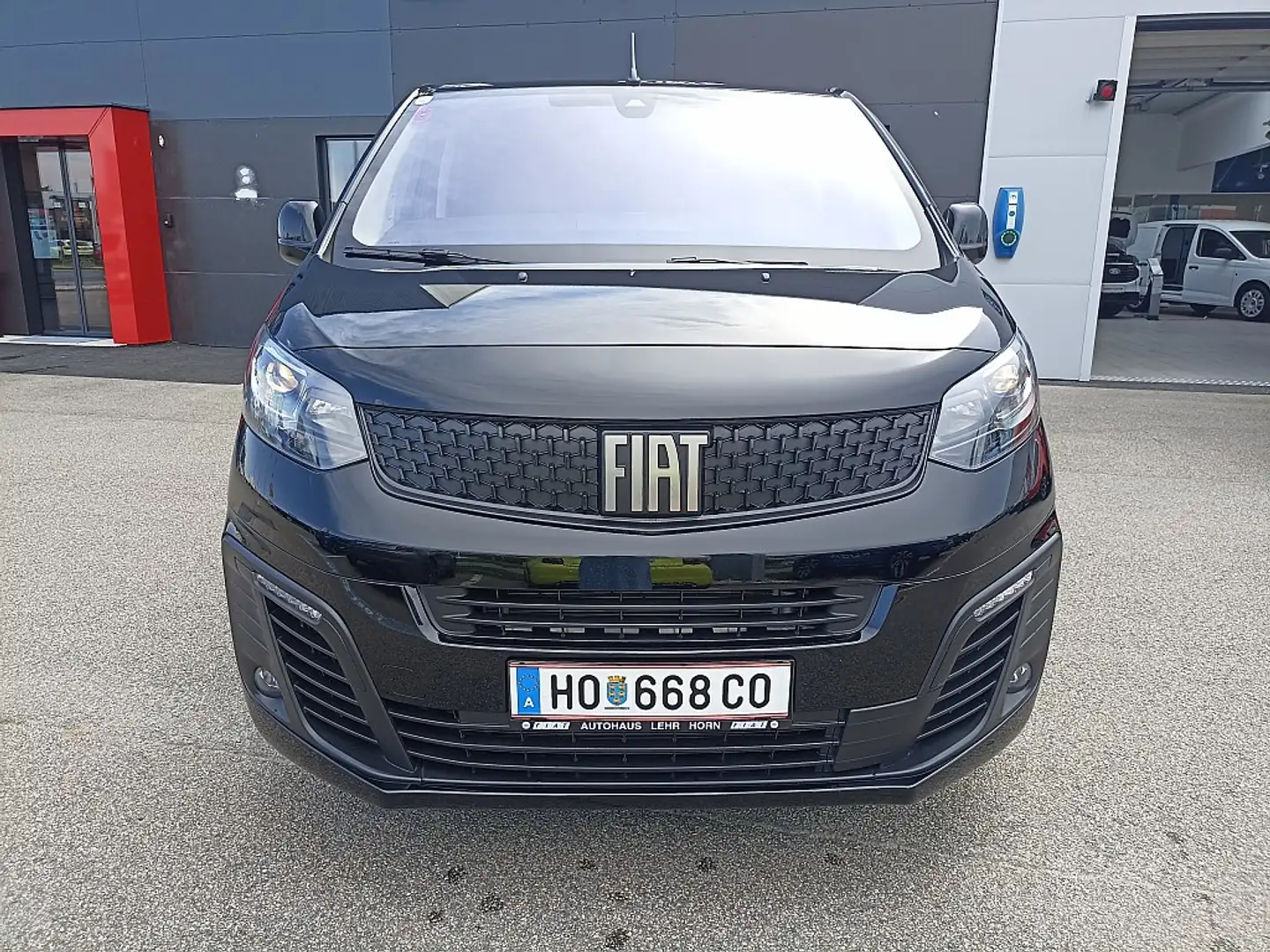 Fiat Scudo Scudo Kastenwagen Doppelkabine 5-Sitzer netto €... Schwarz - 2
