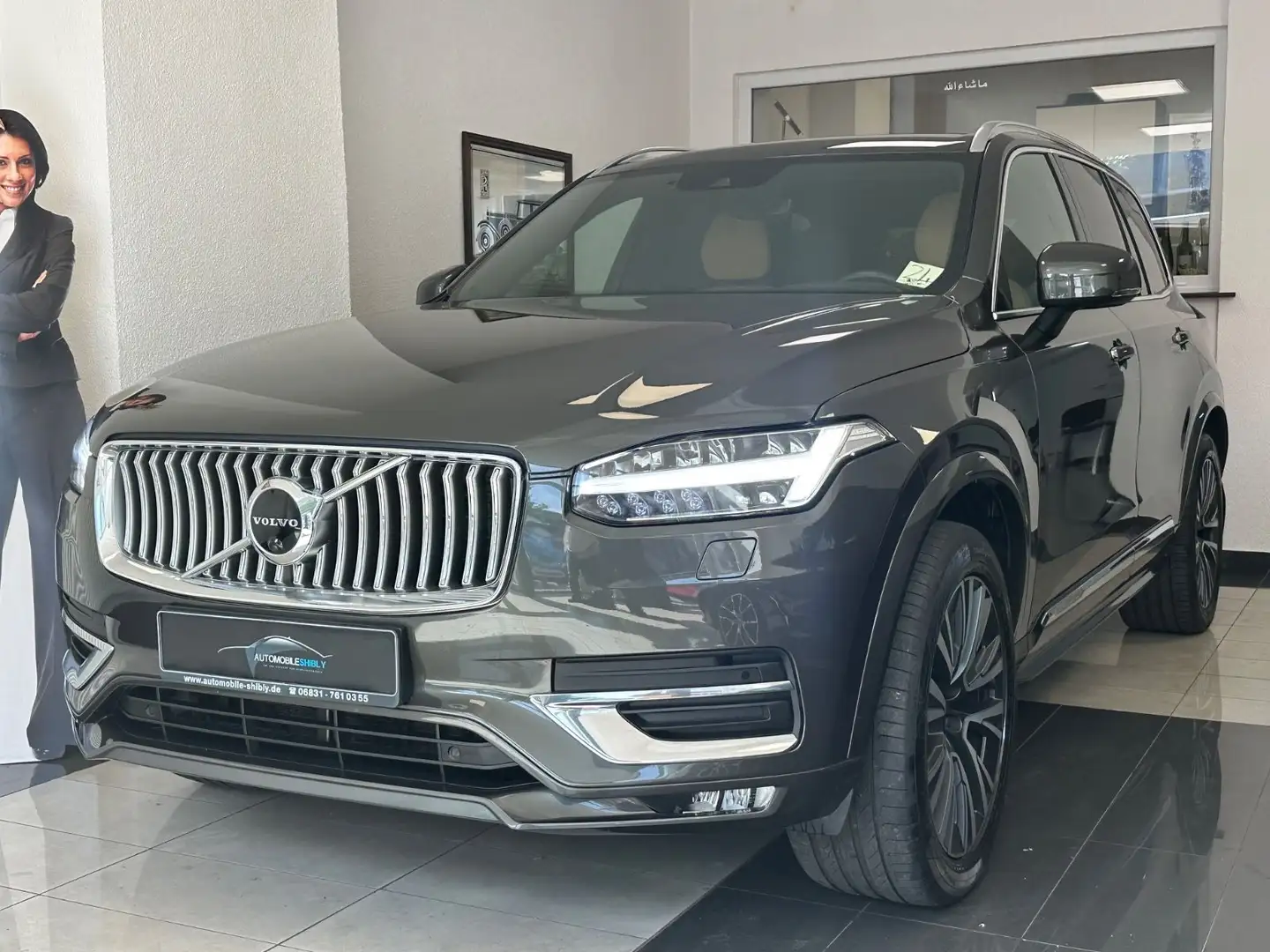 Volvo XC90 B5 AWD Geartronic Inscription 7.Sitze Grau - 1
